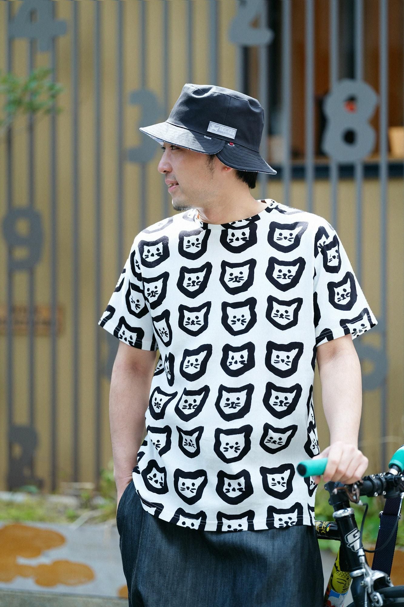 타카시마치지미 40/40 반팔T셔츠/코네코마바라