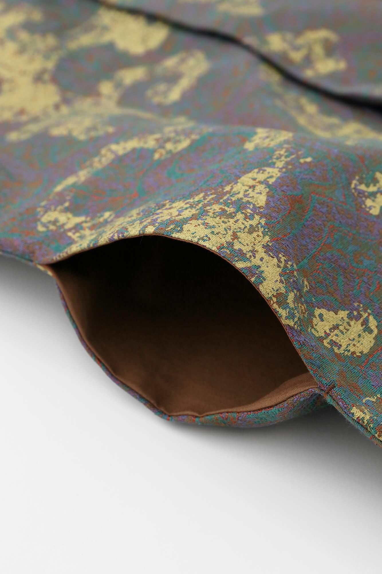 Jacquard Rectangular Sleeve Coat Short Single Layer / Raging Billows Era Iridescent Color