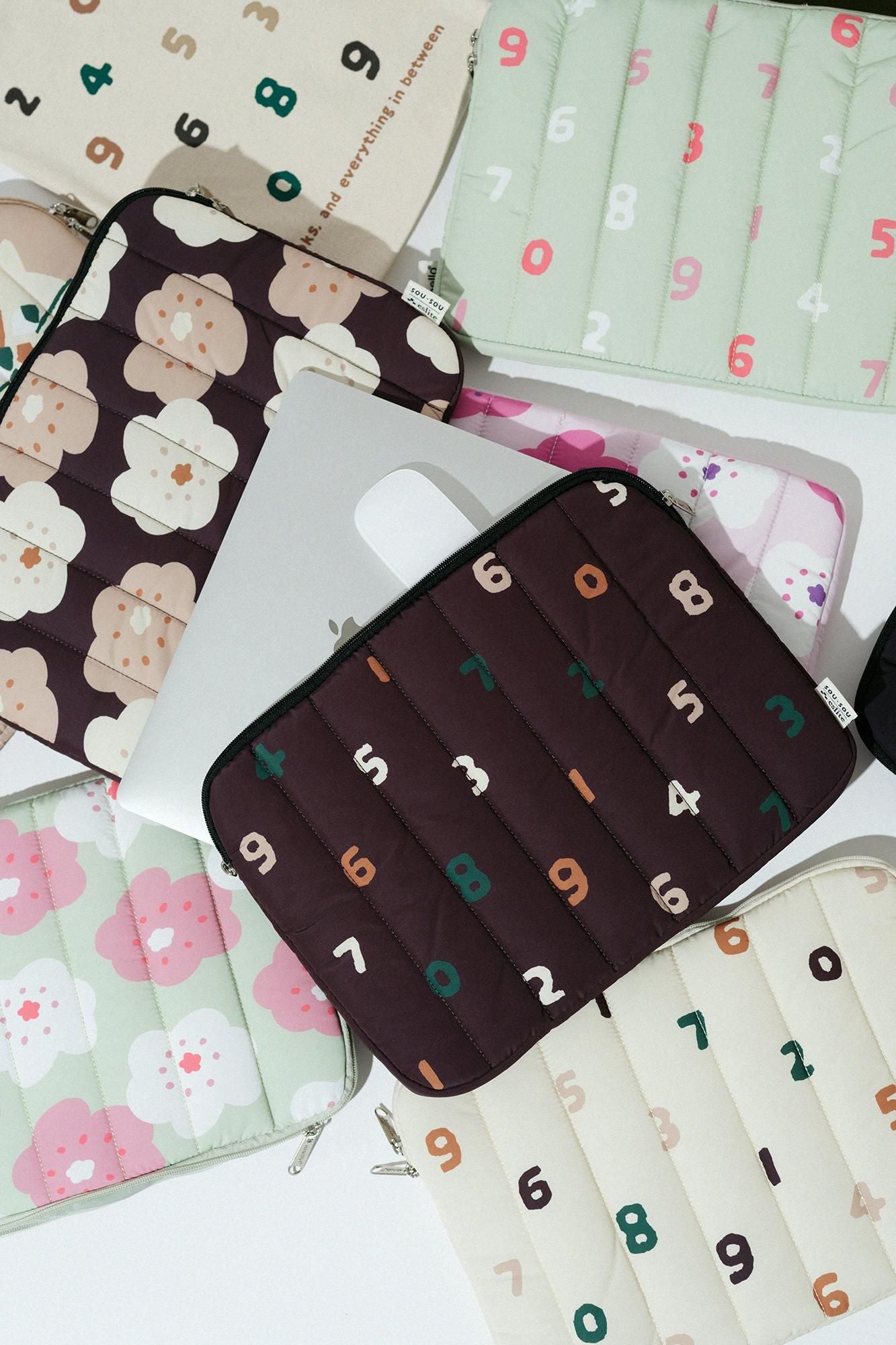 Sou ・ Sou × Eslite Bookstore PC Pouche / So-Su-u noir