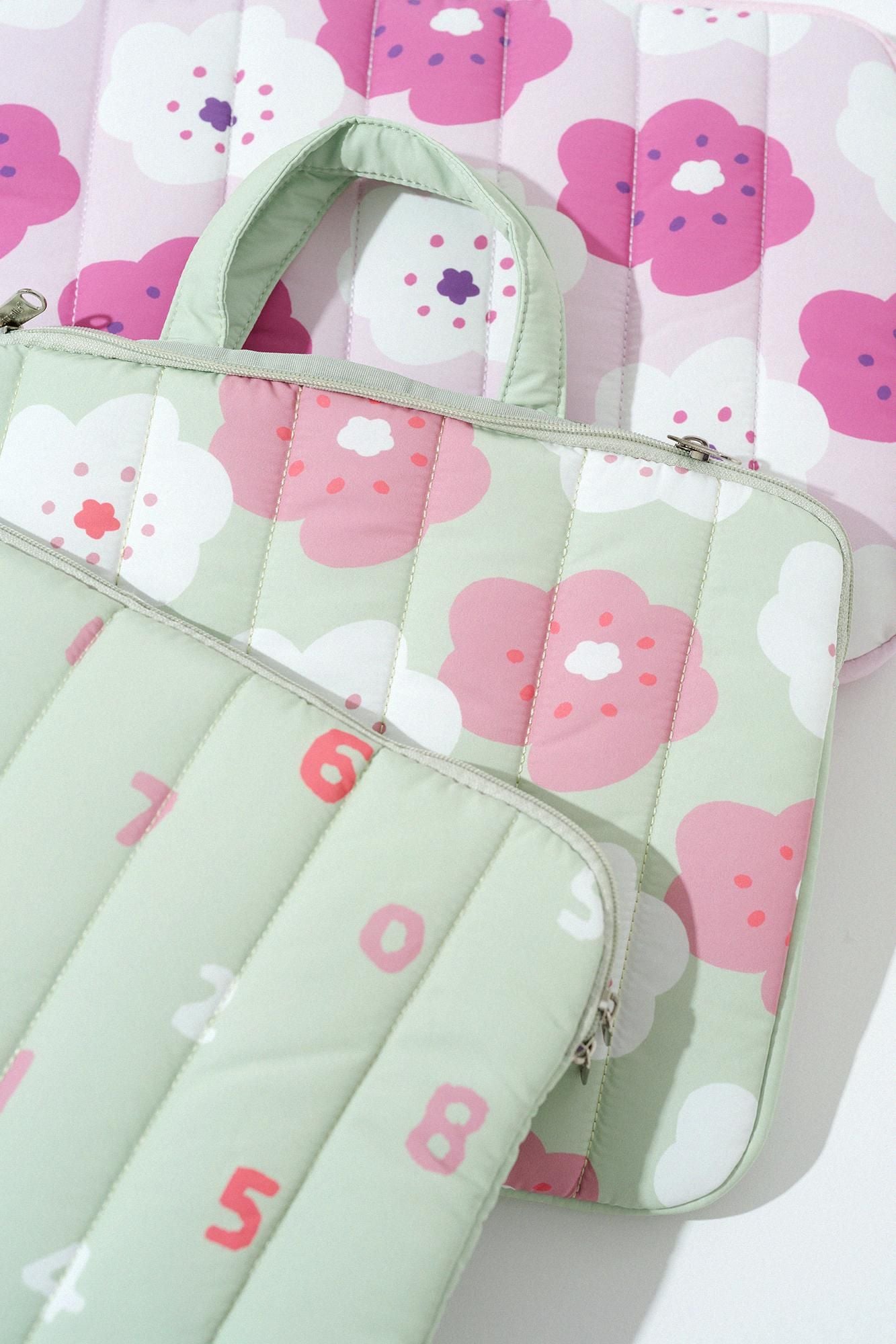 Sou ・ Sou × Eslite Bookstore PC Pouche / Smile vert