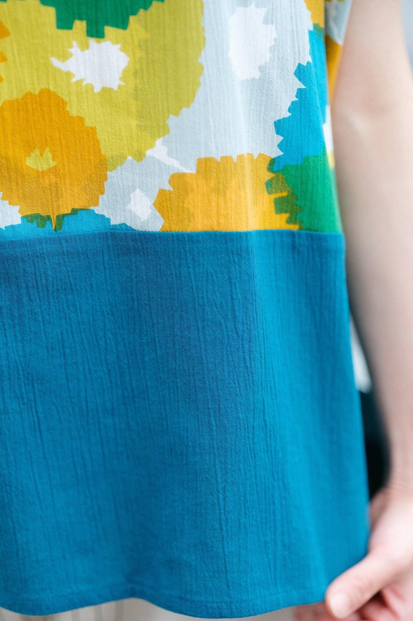 Chizimi Cotton 20/20 Square Top Bi-color Pattern on Shoulder / Full Bloom × Marine Green