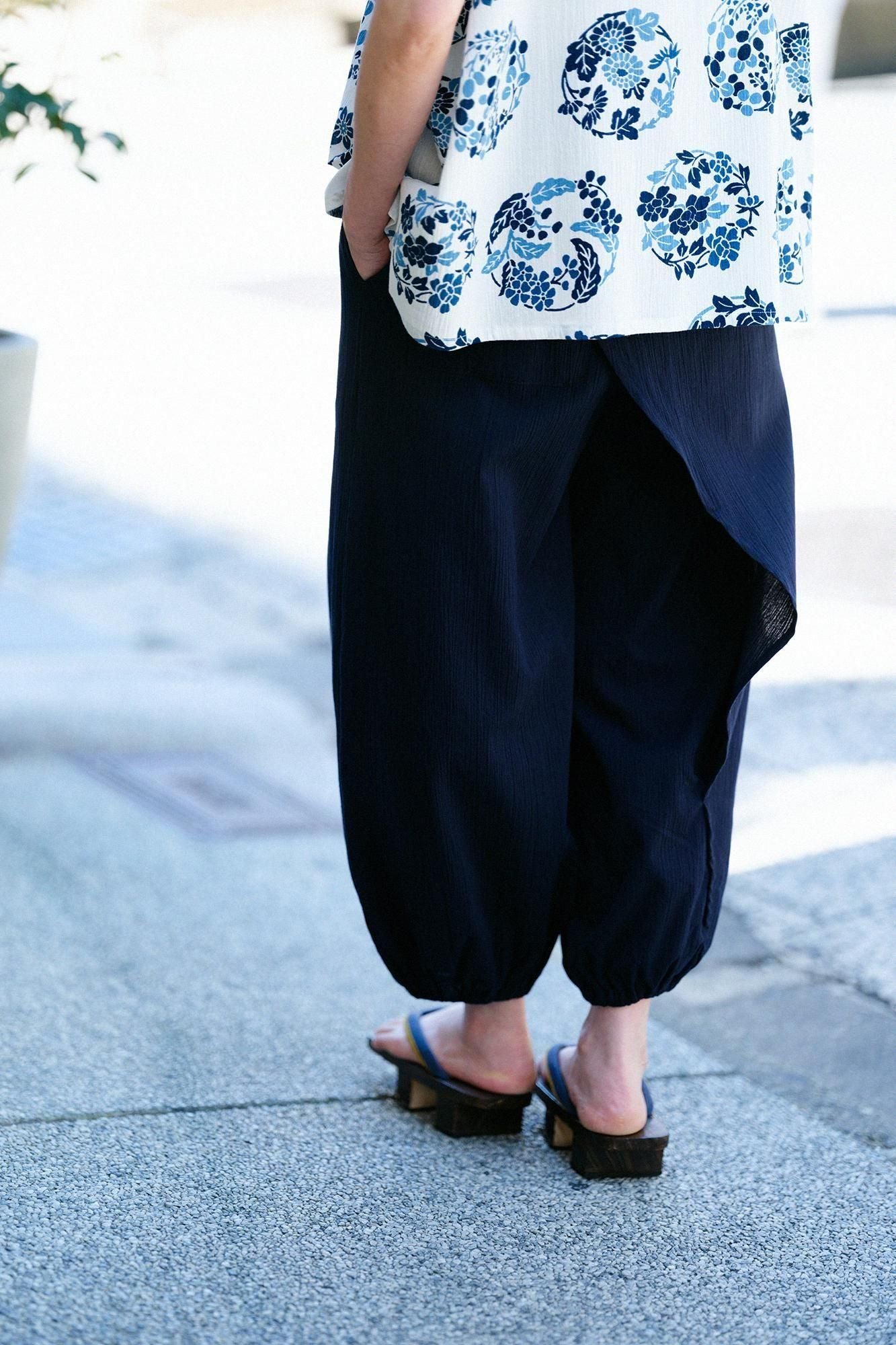 Chizimi Cotton 20/20 Wrap Harem Pants / Dark Blue 2