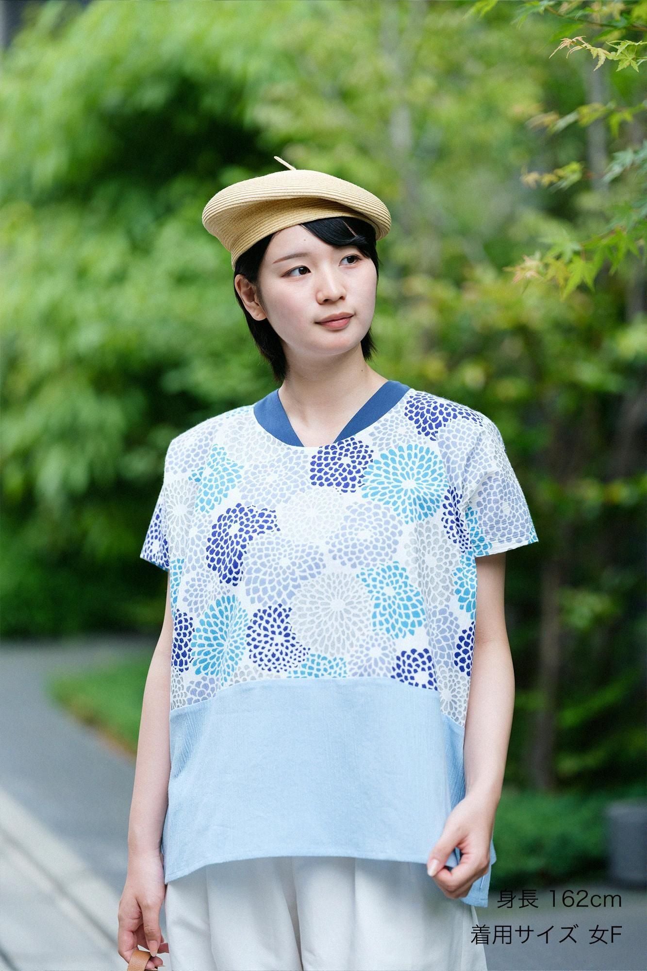 Chizimi Cotton 20/20 Square Top Bi-color Pattern on Shoulder / Chrysanthemum Seiran × Light Blue