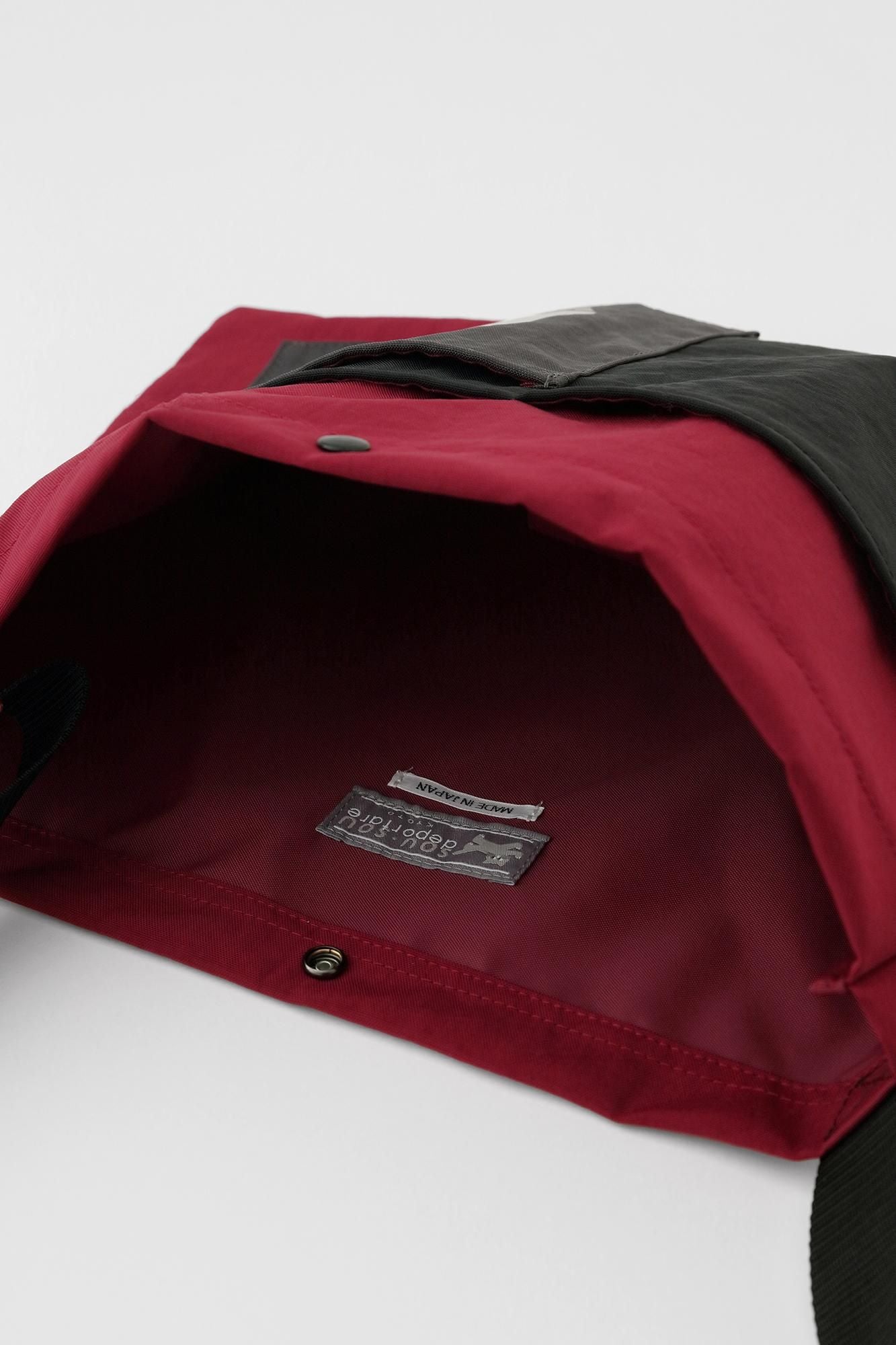 ナイロン サコッシュ/レッド