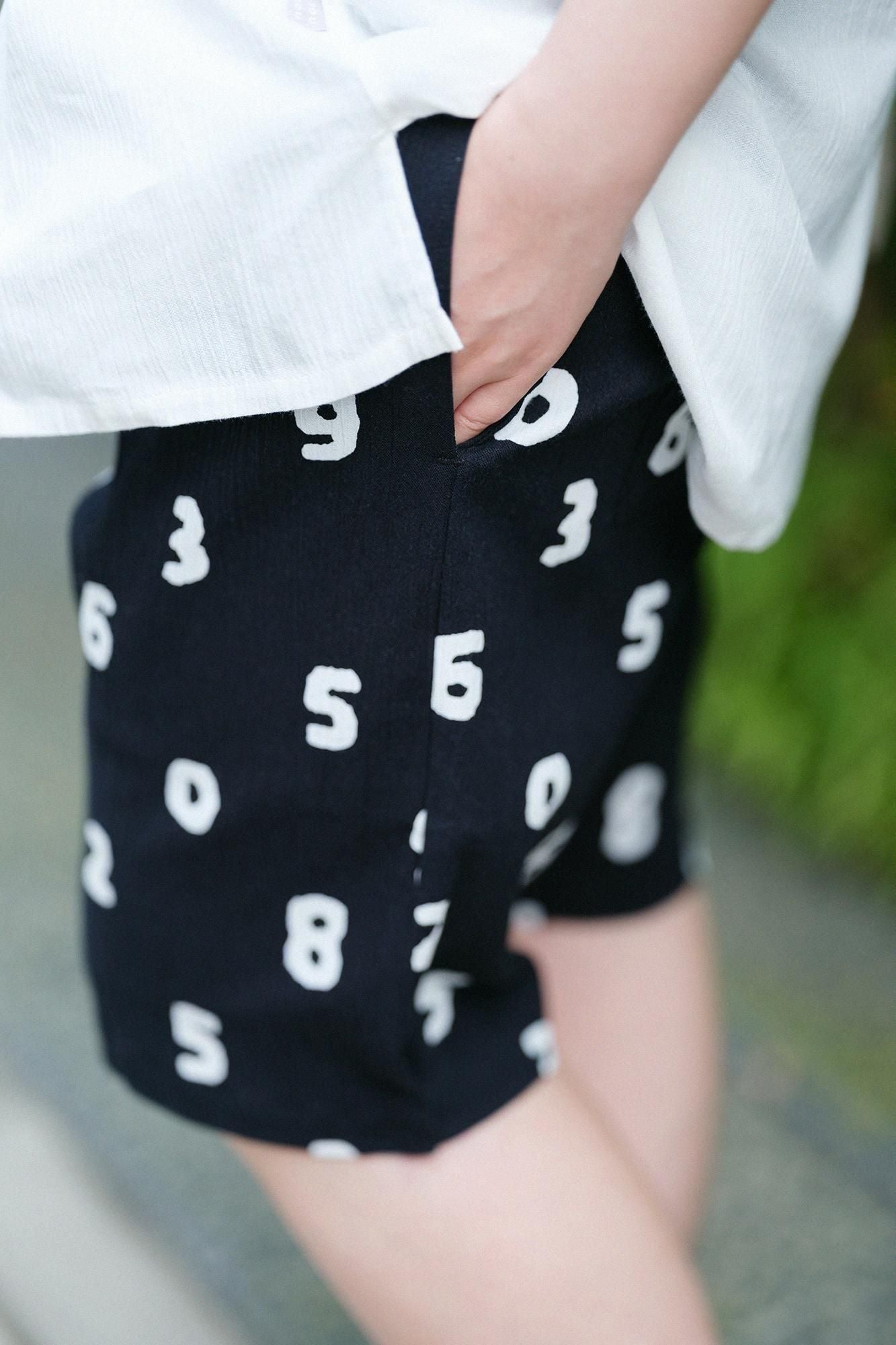 Chizimi Cotton 20/20 Easy Shorts / SO-SU-U Black