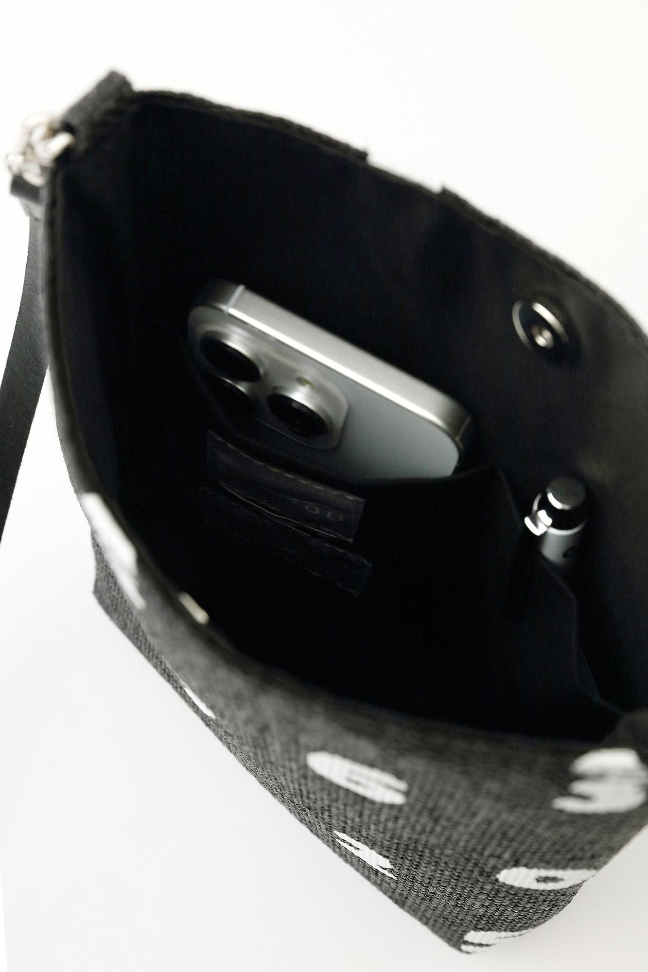 파나마 Y. 파우치/SO-SU-U 검은색