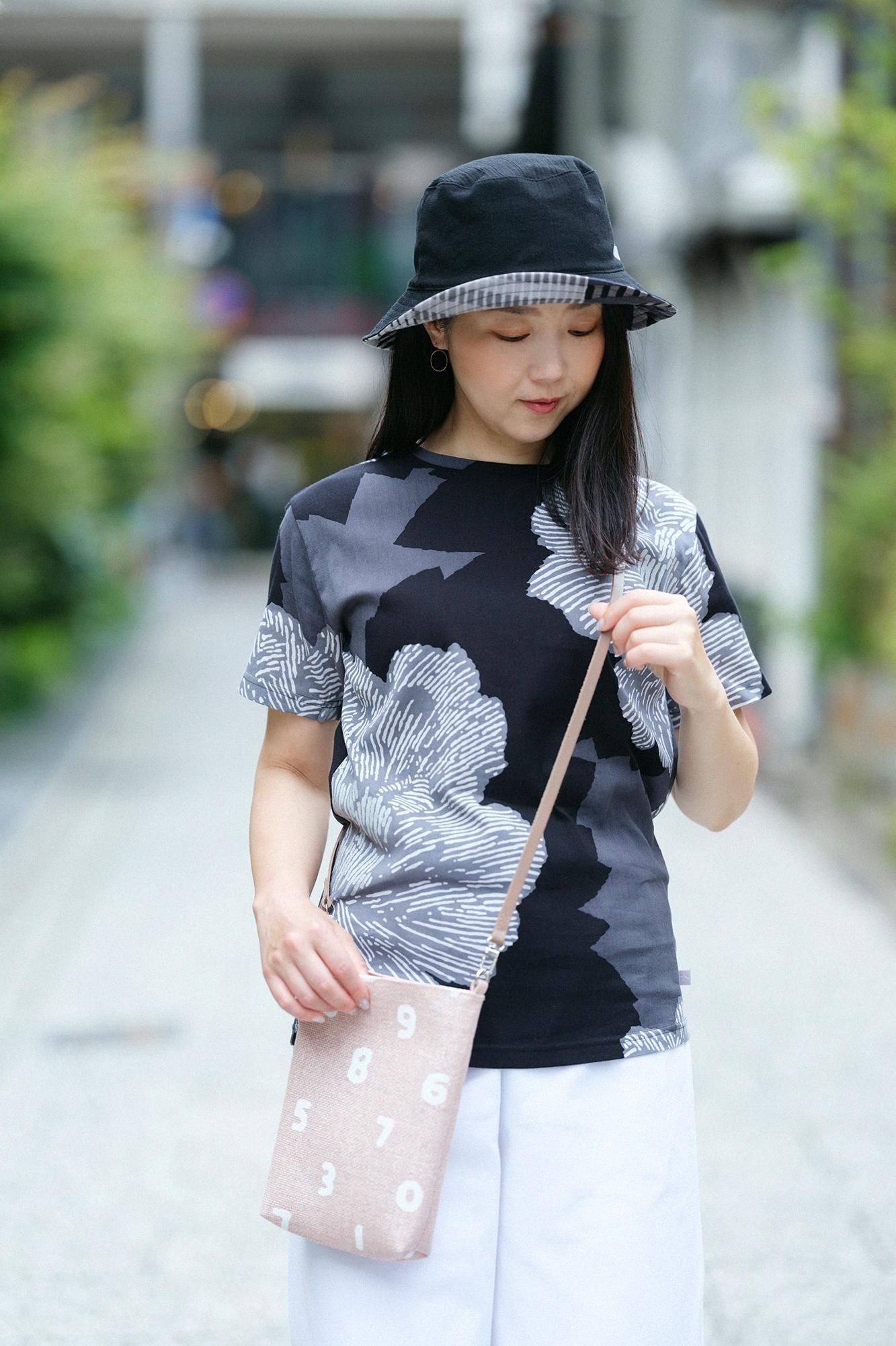 巴拿馬Y. Pouch / SO-SU-U十數淡粉紅色