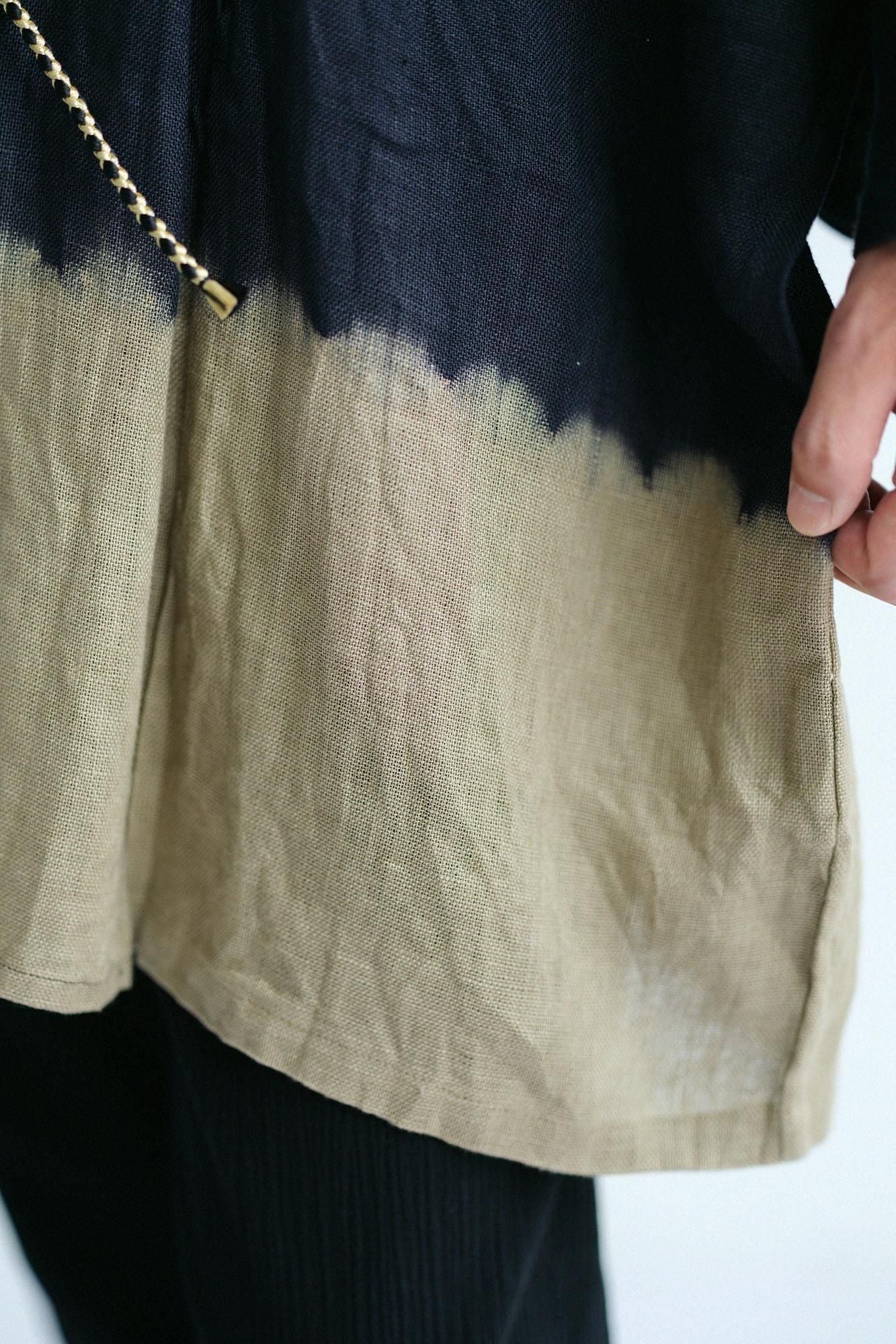 近清紮染 麻紗 梯形袖 短外套 单/单。分層染 黑色×亞麻色