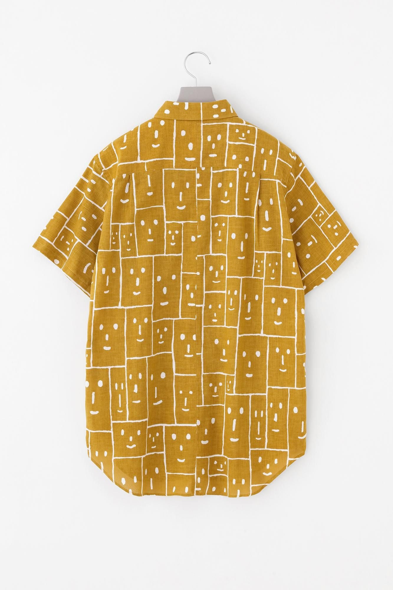 【net limited】Isemomen Cotton Bun / Short Sleeve Shirt Smile Faces Mustard Color
