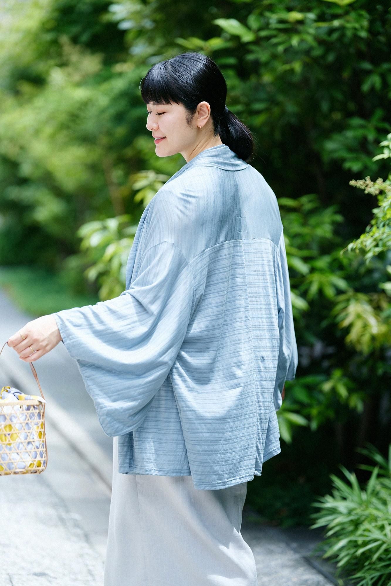 GIZA x Lyocell Jacquard Kimono Sleeve Cardigan / Blue Green Stripes