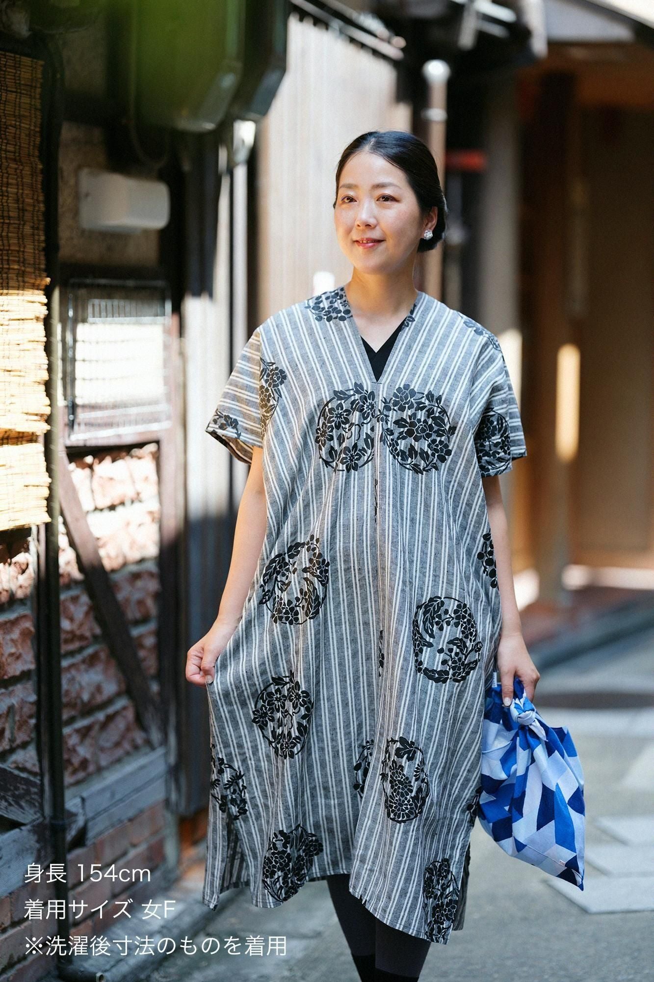 마 직사각형 원피스 후타츠미(후타츠미)/하나마루 문양 치라시