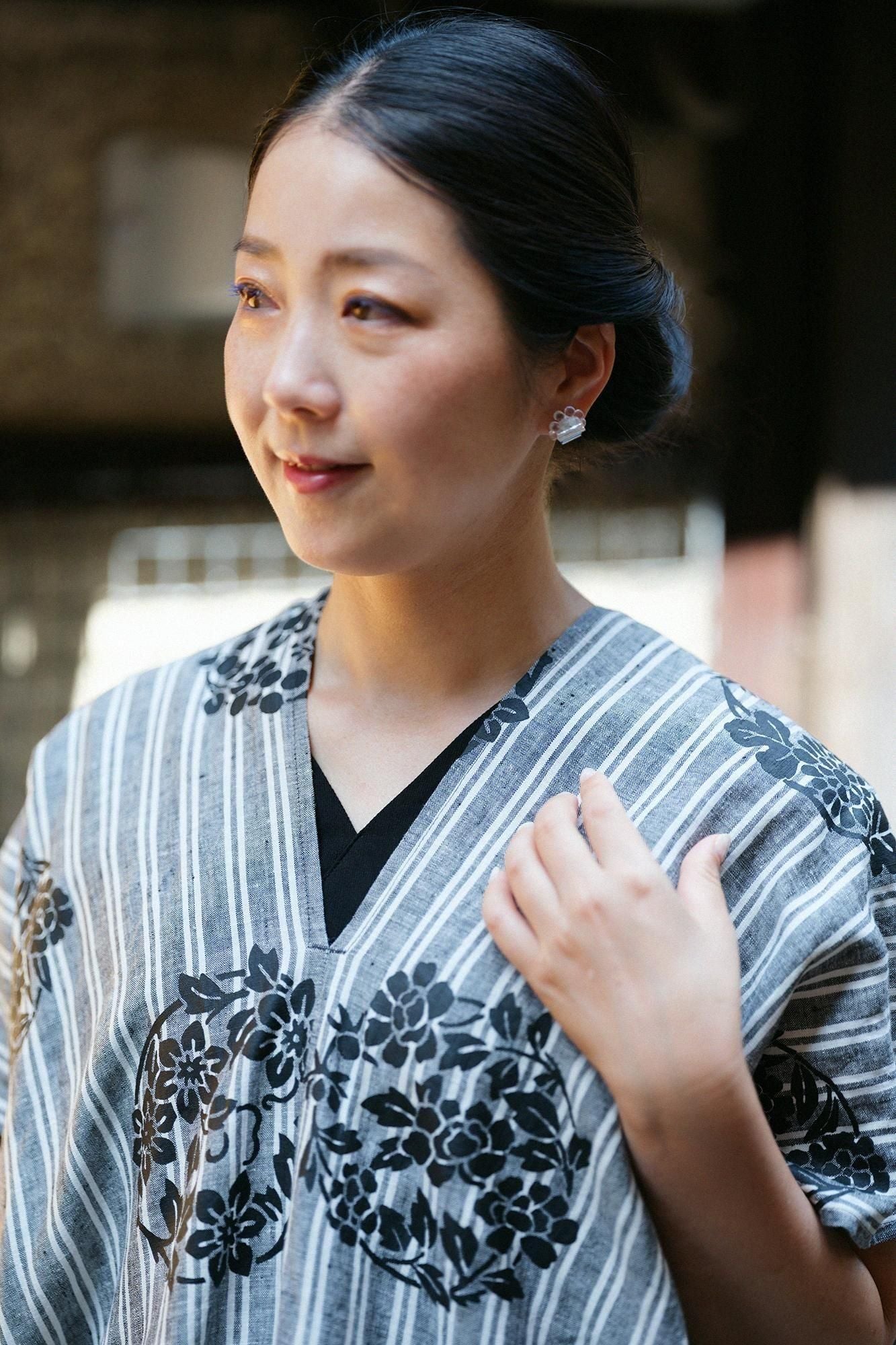 마 직사각형 원피스 후타츠미(후타츠미)/하나마루 문양 치라시