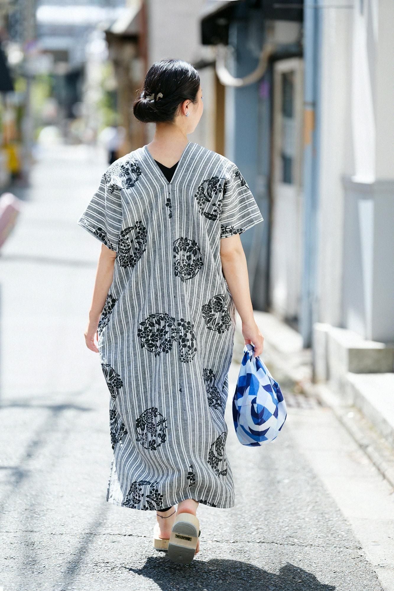 마 직사각형 원피스 후타츠미(후타츠미)/하나마루 문양 치라시