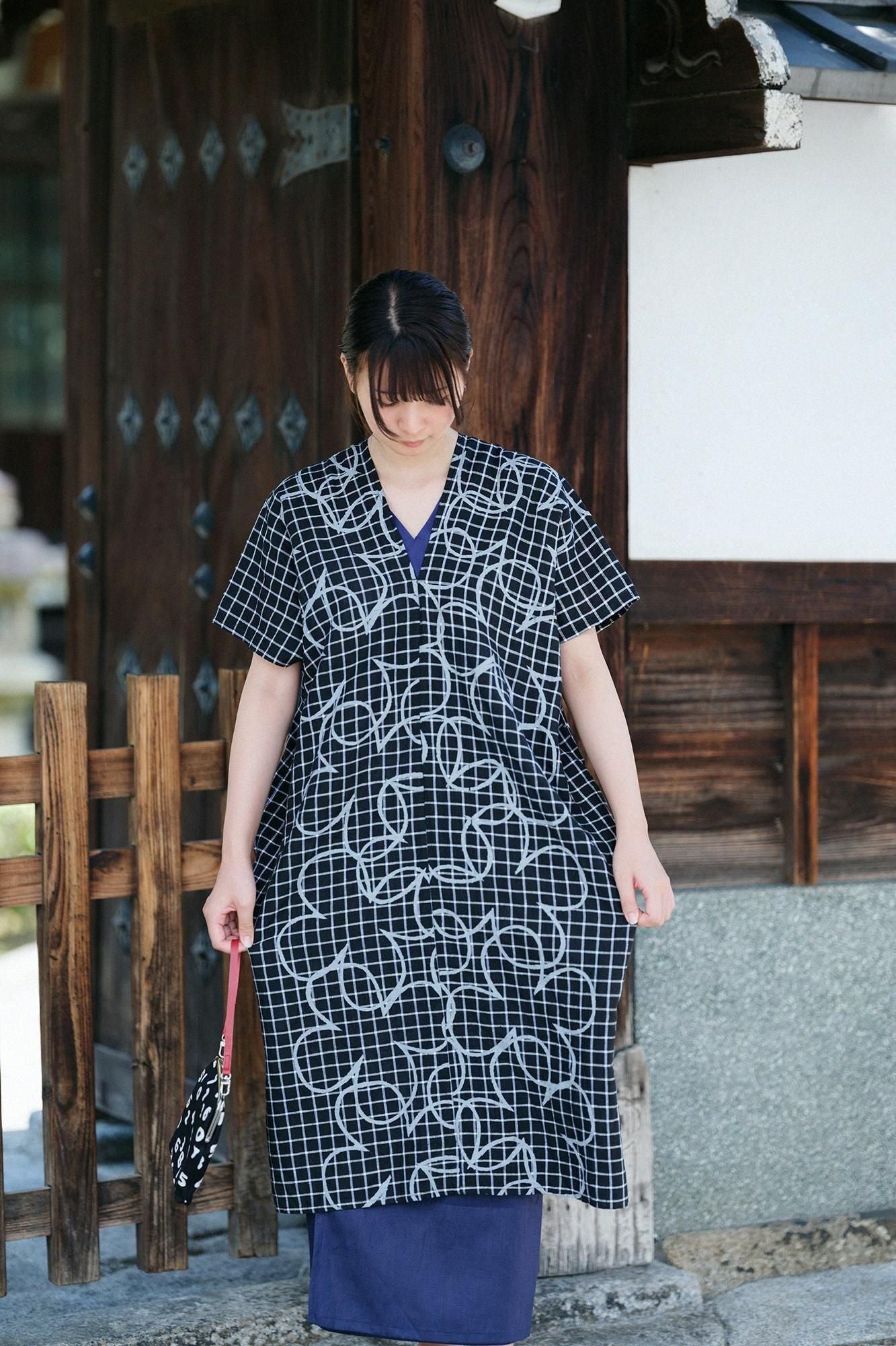 拼接麻 長方形洋裝)/四葉草和留白