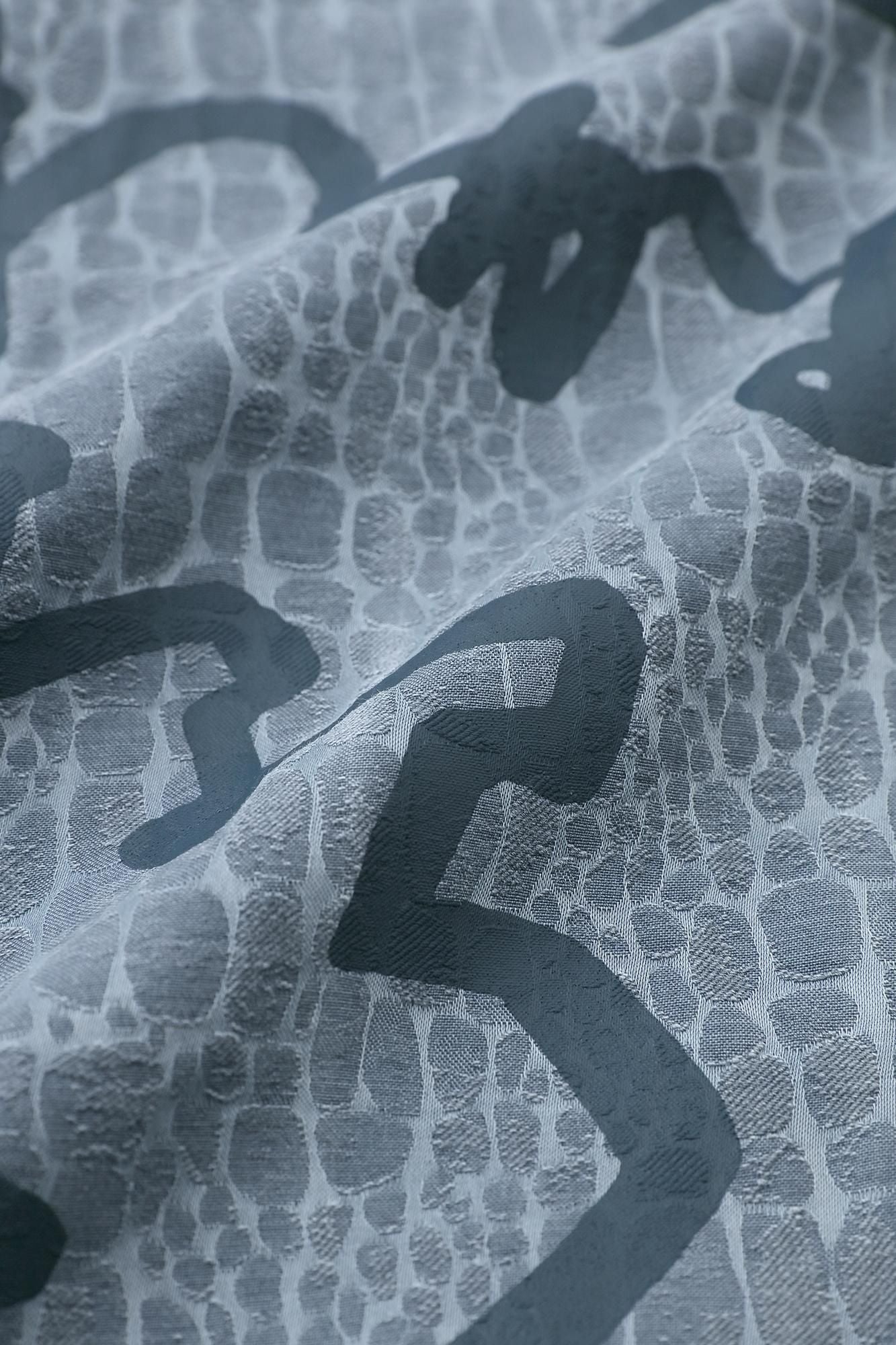 Snake Spot(Kuchinawa Madara) Nobuhide Soi(신슈 소이) 상단(Ue) / 텍스트(Fumi)