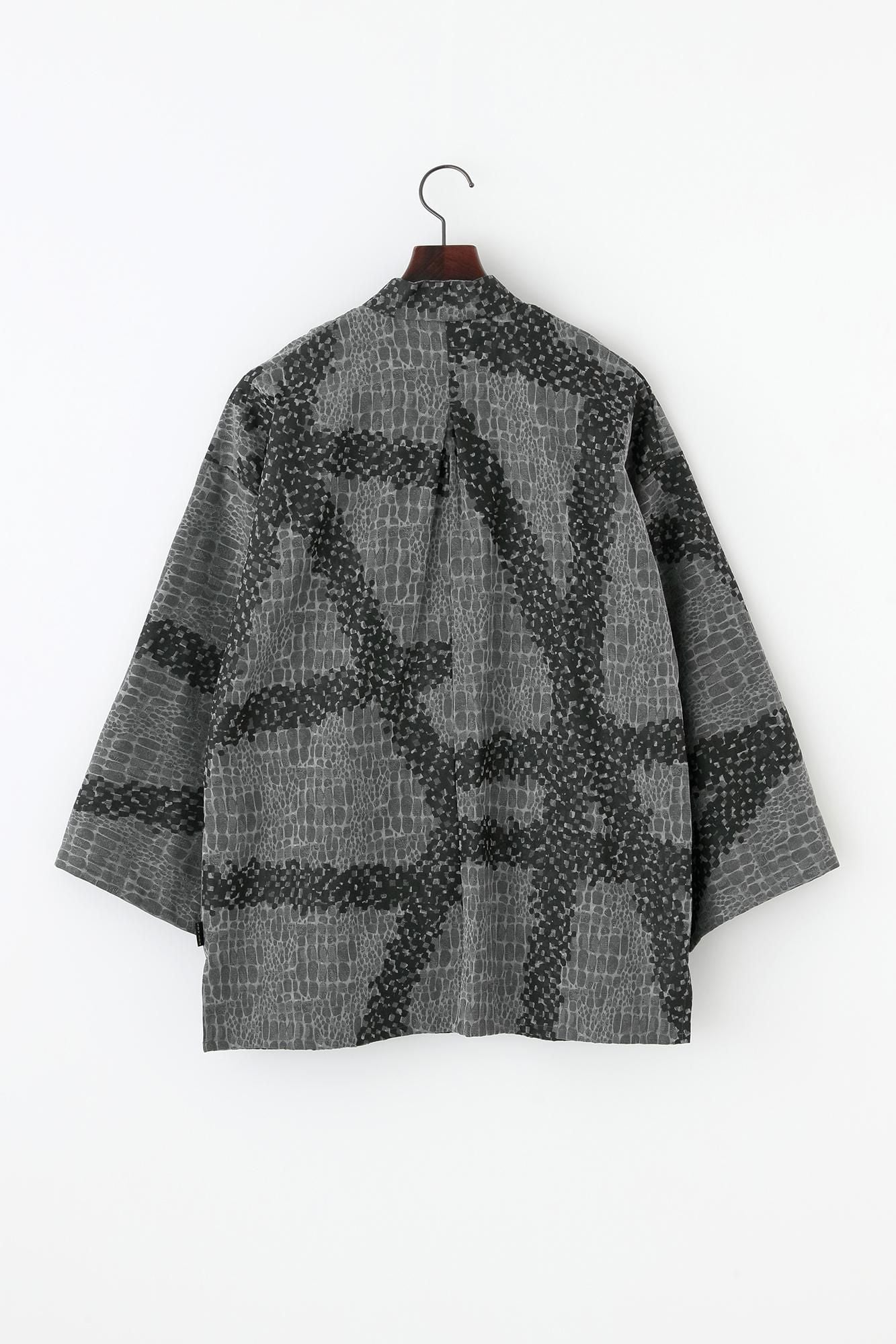 스네이크 스팟(쿠치나와 마다라) 노부히데 소이(우에) /간지가라매