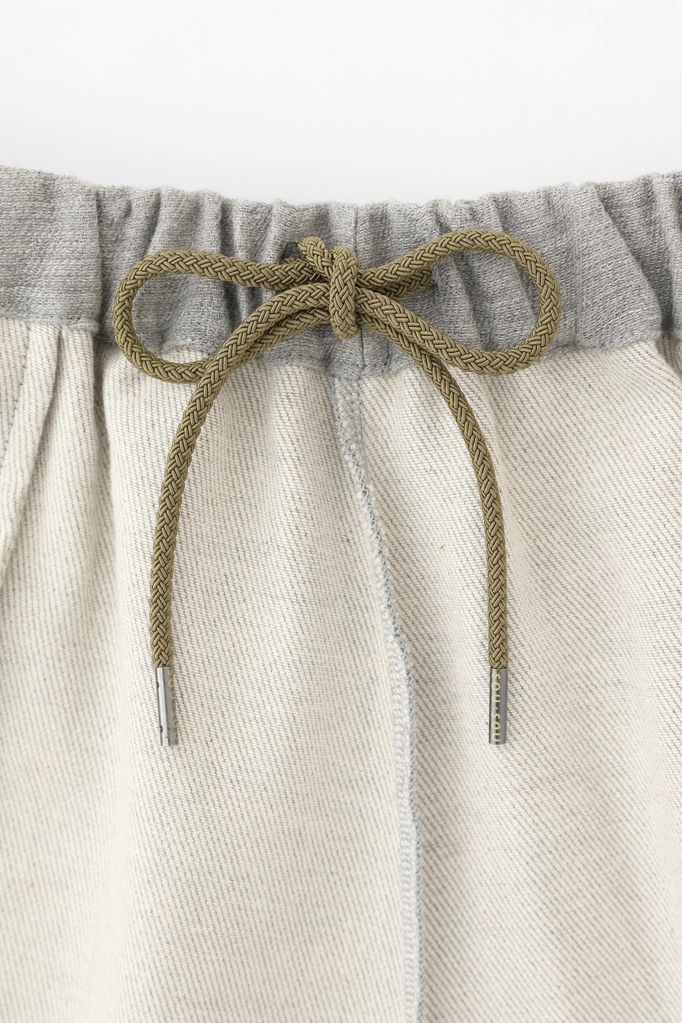 伸 斜紋織 闊腿褲 穩/銀灰色