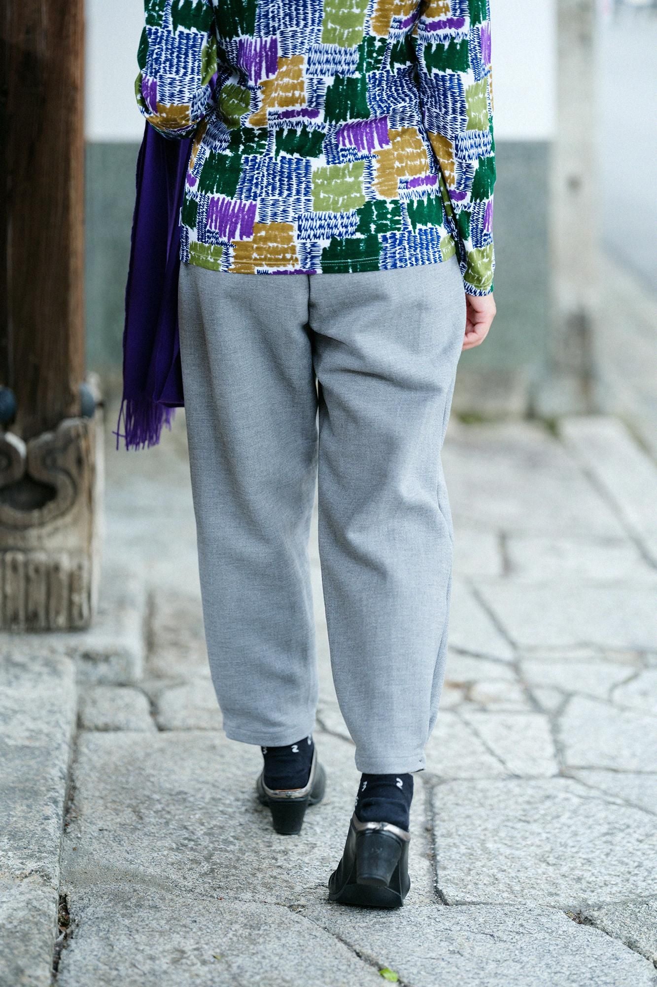 신 아야오리 히다 몸뻬/밝은 회색