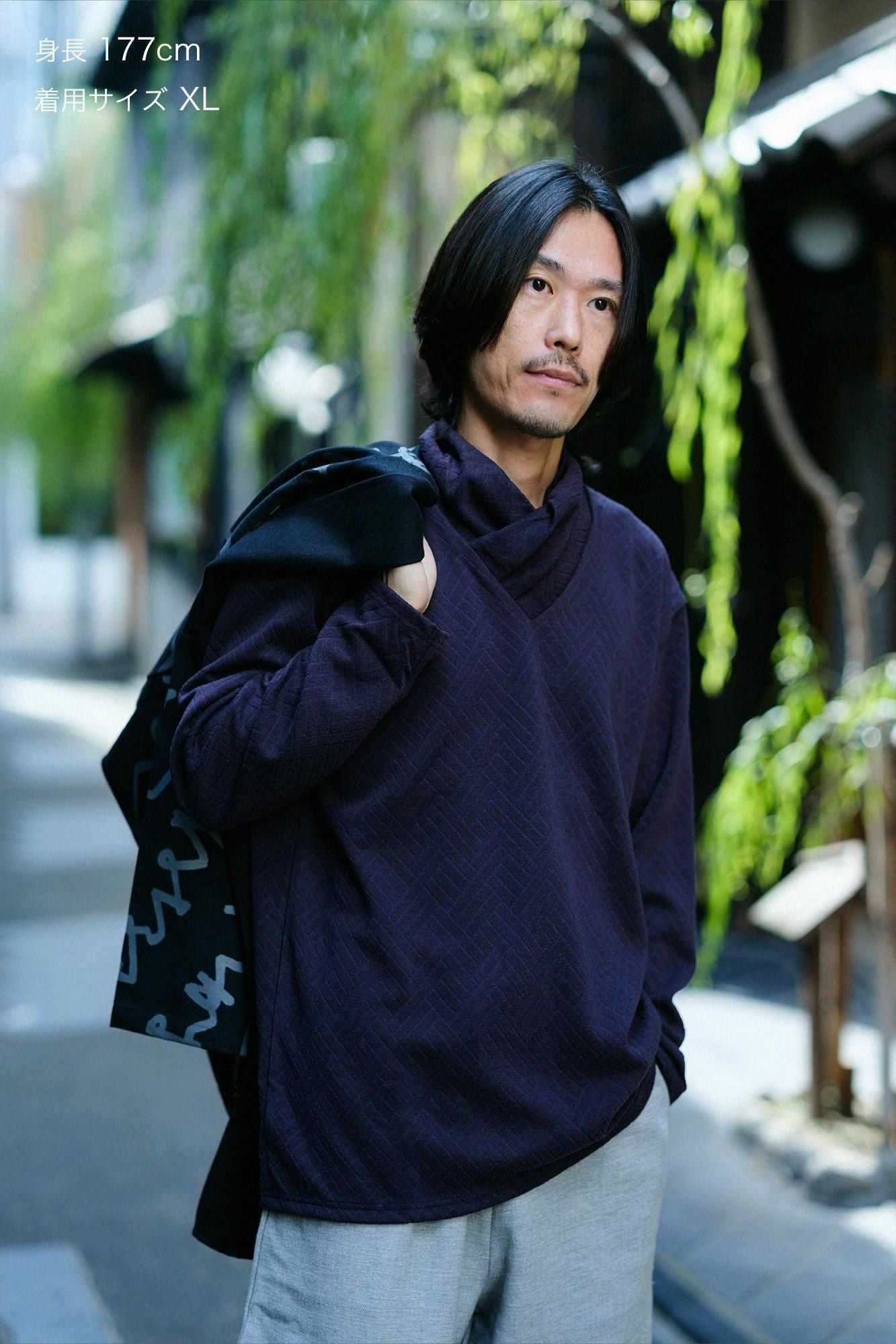 提花颈带/深蓝色