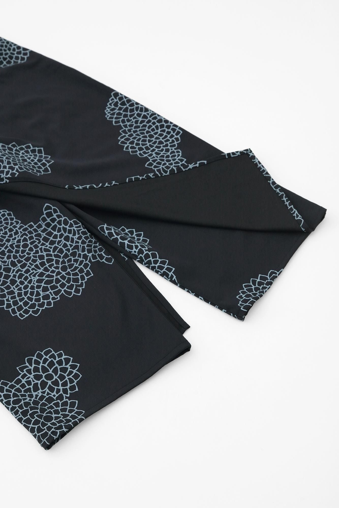 美麗諾羊毛 斜紋織 和服褲裝/雲間菊 暗藍色