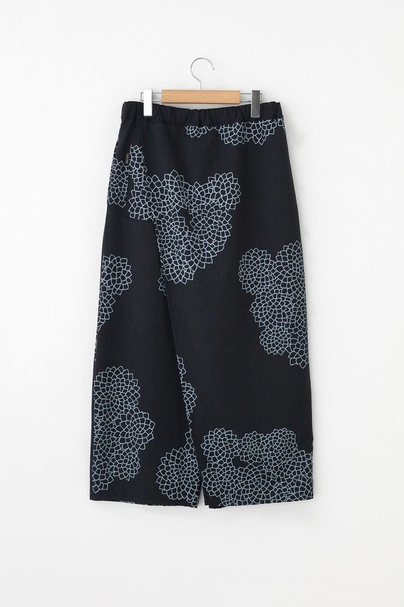 美麗諾羊毛 斜紋織 和服褲裝/雲間菊 暗藍色