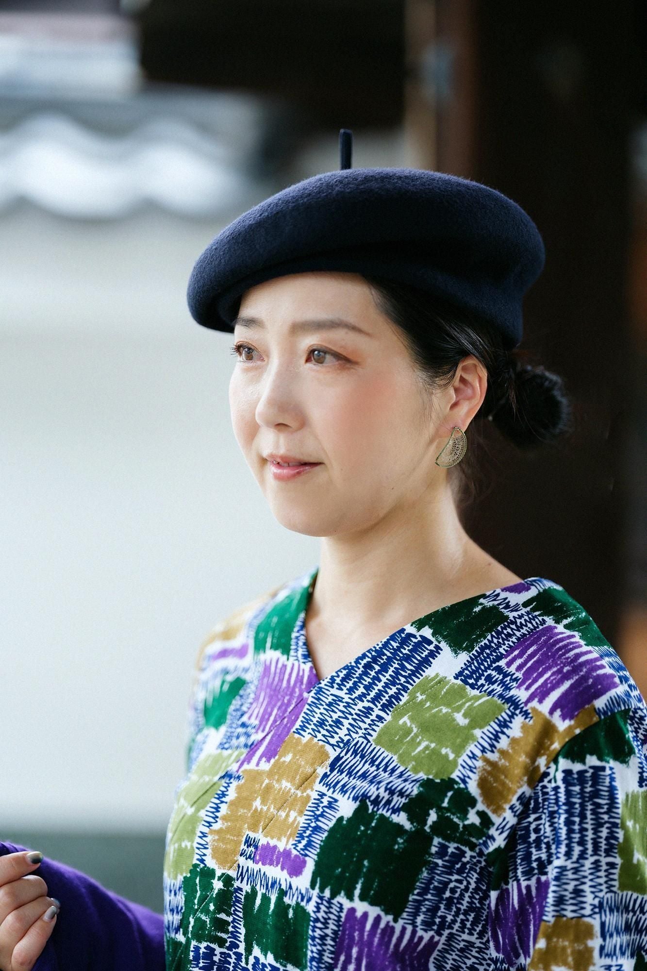 V領上衣 長袖/共鳴