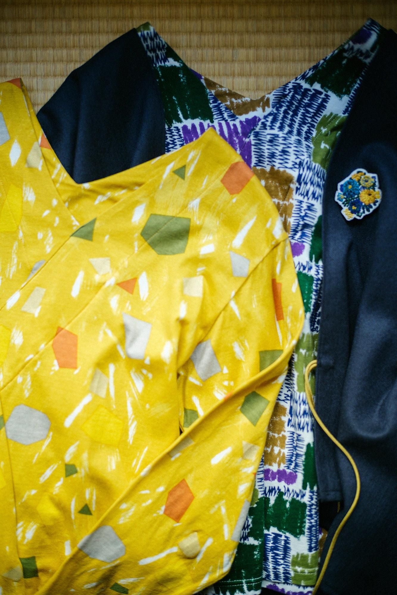 V領上衣 長袖/共鳴