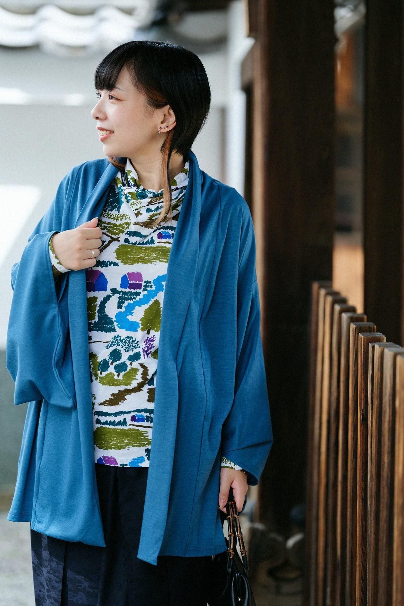Washable Plain Stitch Wool Kimono Sleeve Cardigan / Pale Indigo