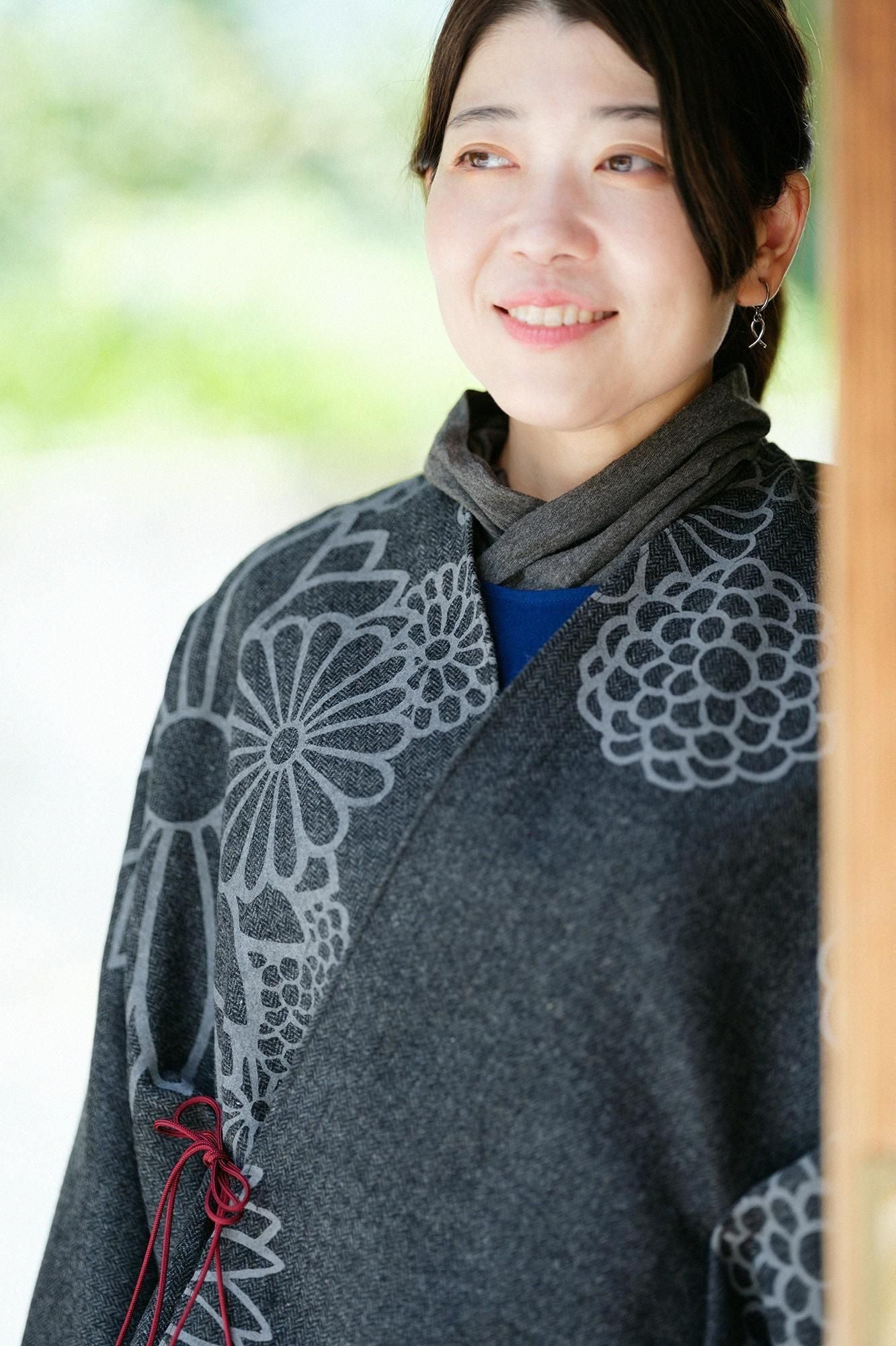 ツイード 杉綾織(すぎあやおり) きさらぎ 短丈(みじかたけ)/金襴緞子(きんらんどんす)と余白(よはく) 墨色(すみいろ)