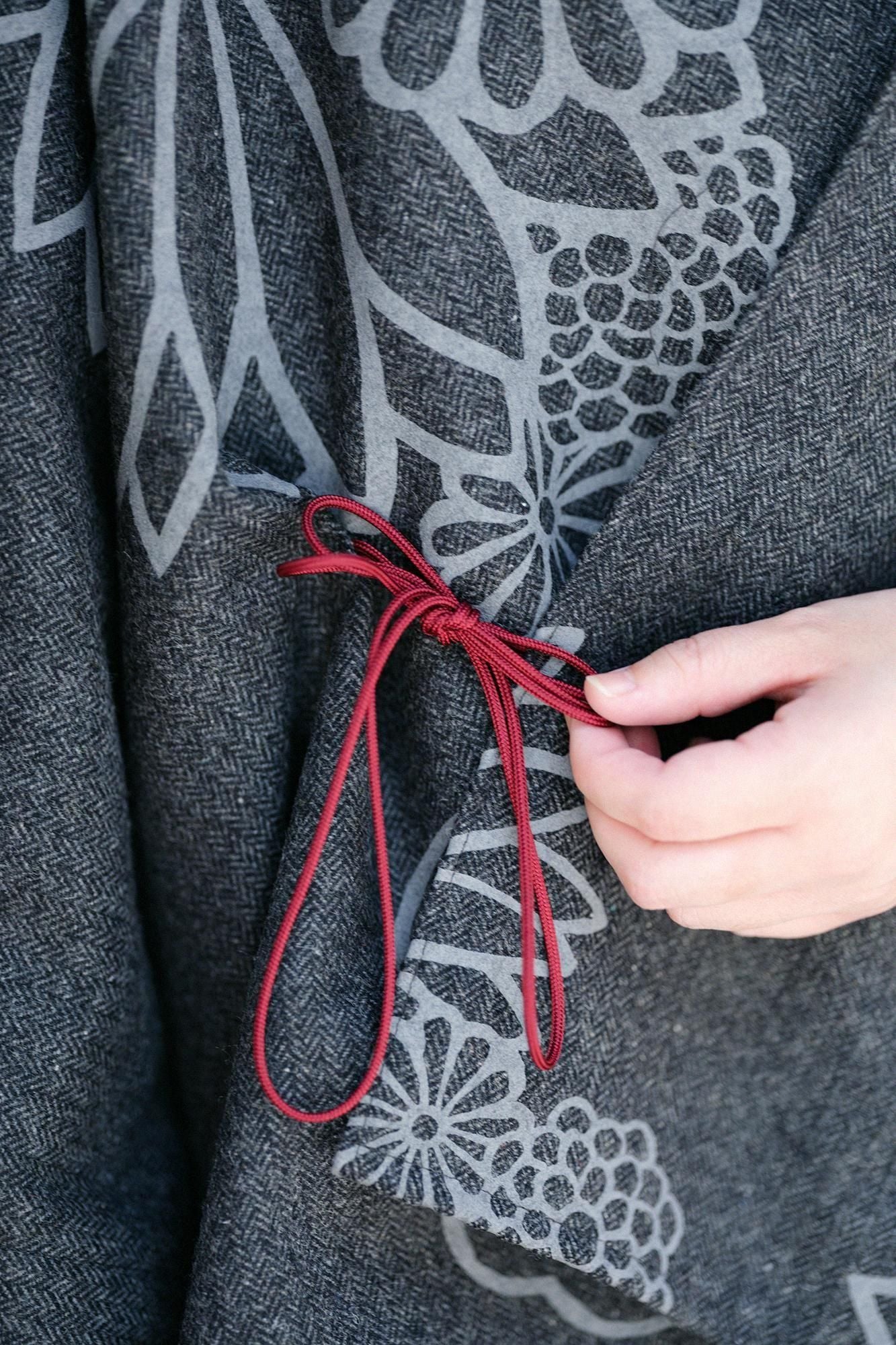 ツイード 杉綾織(すぎあやおり) きさらぎ 短丈(みじかたけ)/金襴緞子(きんらんどんす)と余白(よはく) 墨色(すみいろ)