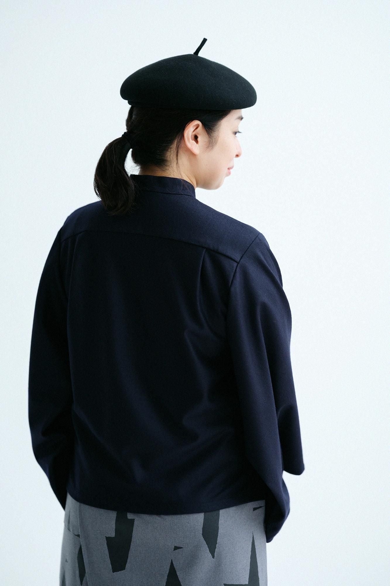 Balance Circular(R) 羊毛 Soui 上衣/深蓝色