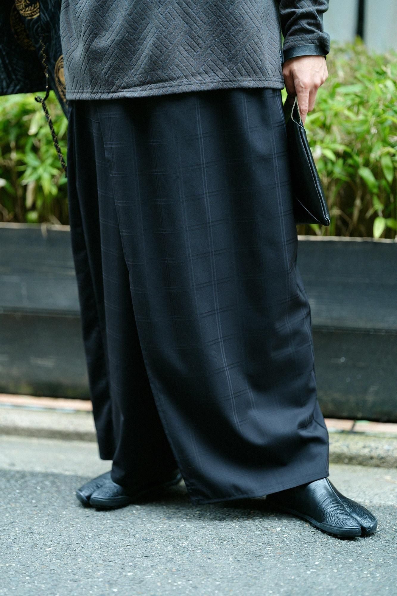 梳毛×Solotex(R)斜紋織 和服褲裝/黑色