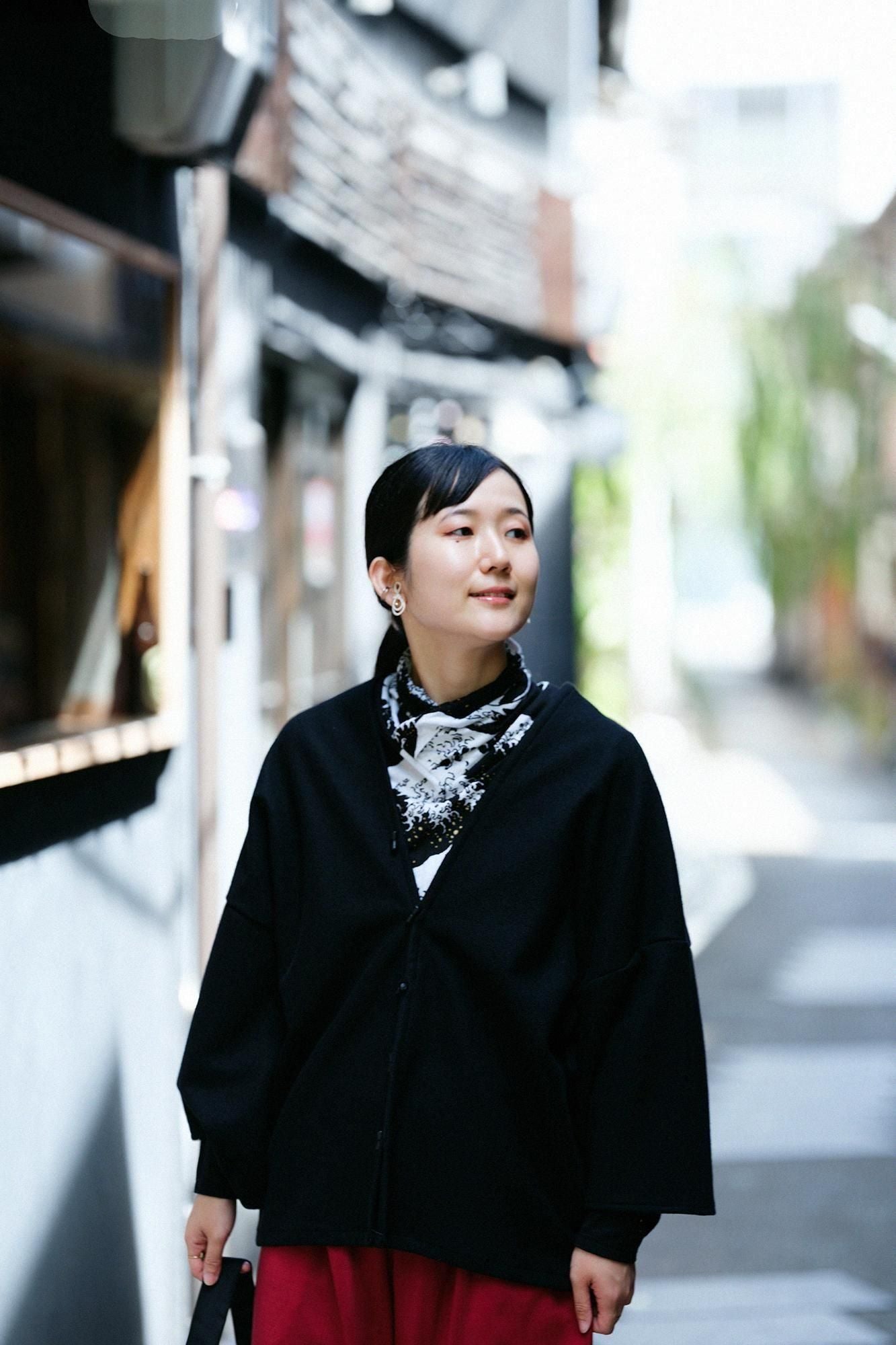 梳毛針織外披/黑色