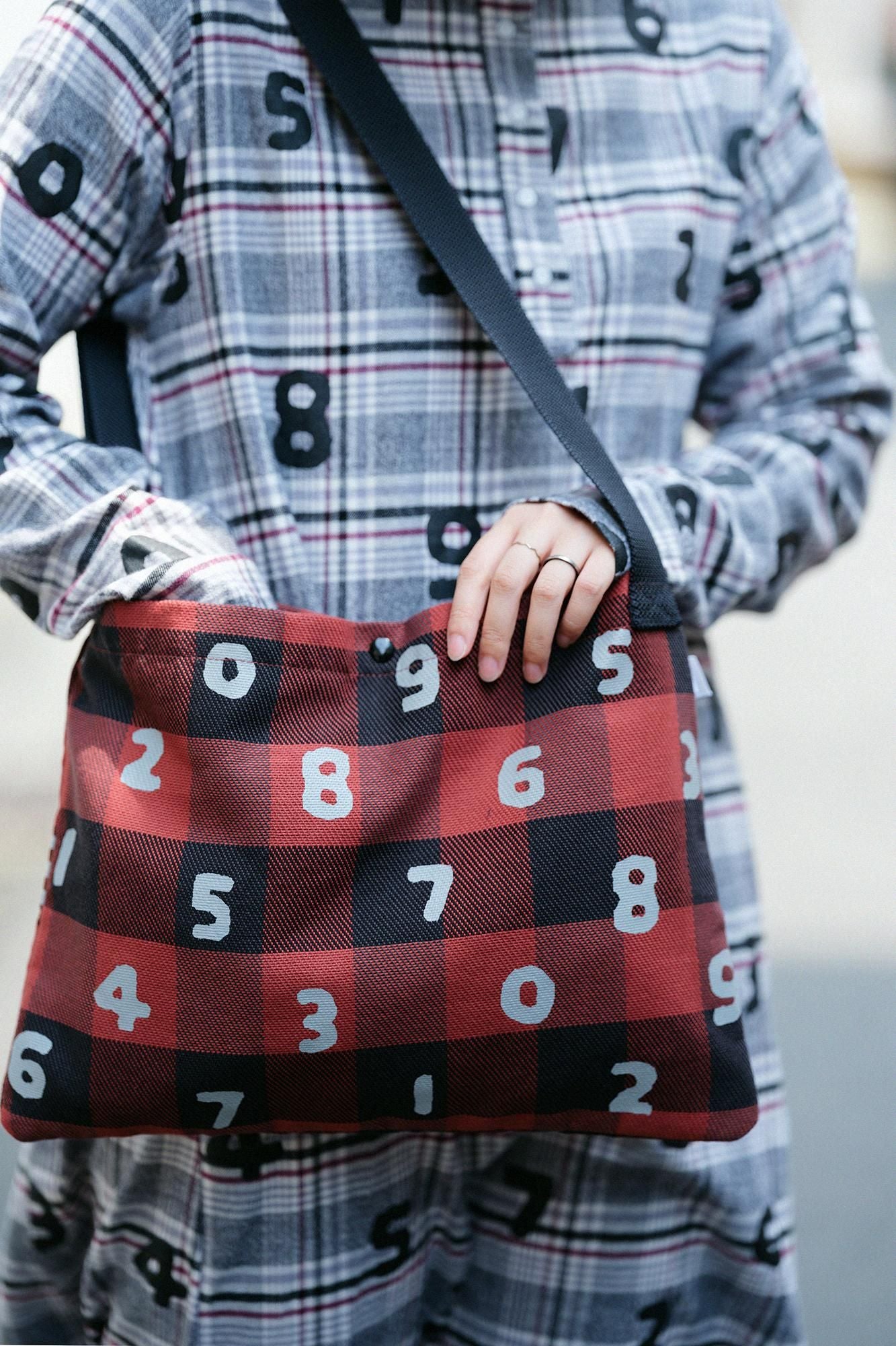 헤비 트윌 체크 사코슈/SO-SU-U 빨간색