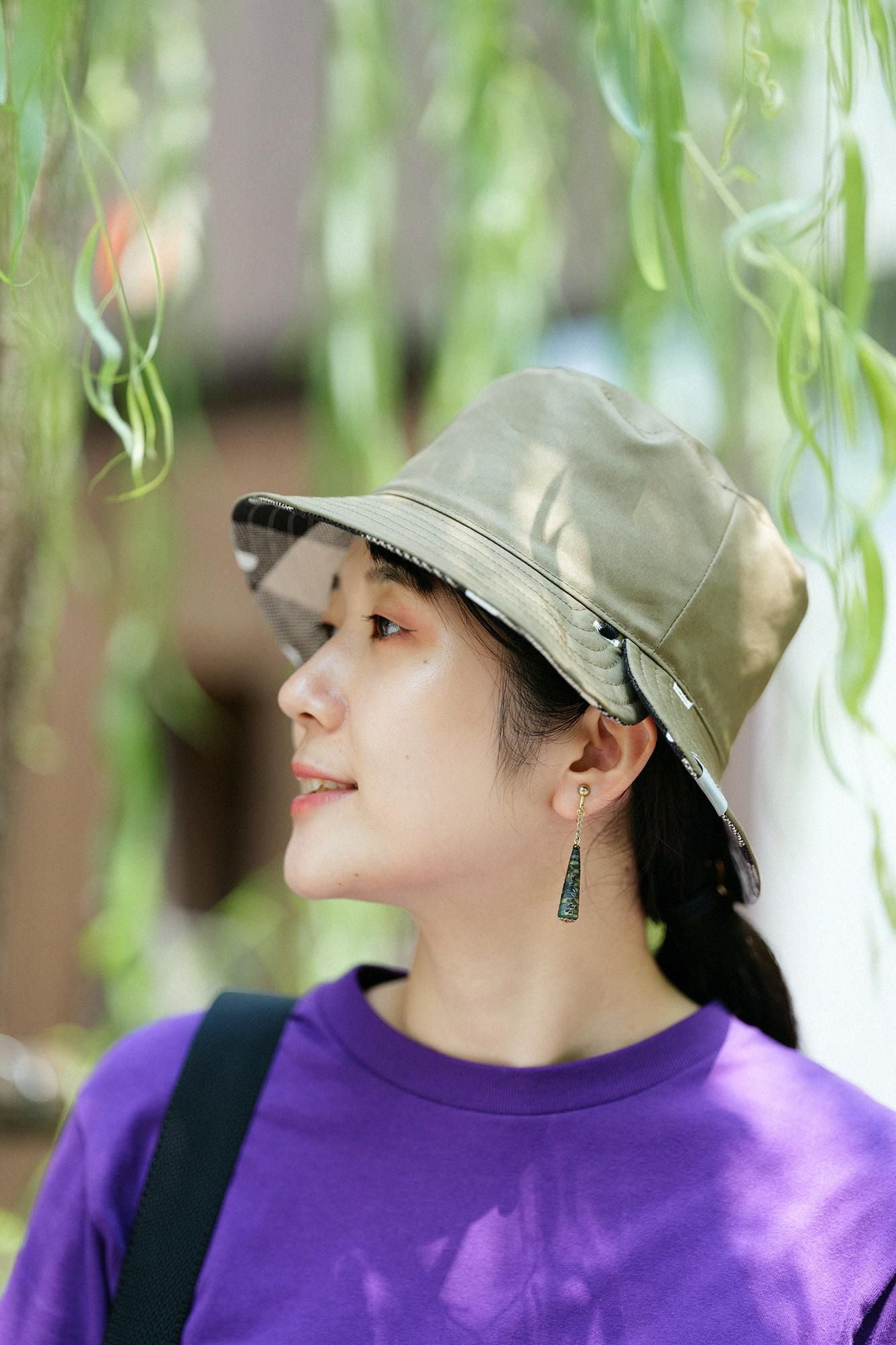 Chapeau de vélo réversible à carreaux en sergé épais/SO-SU-U ivoire