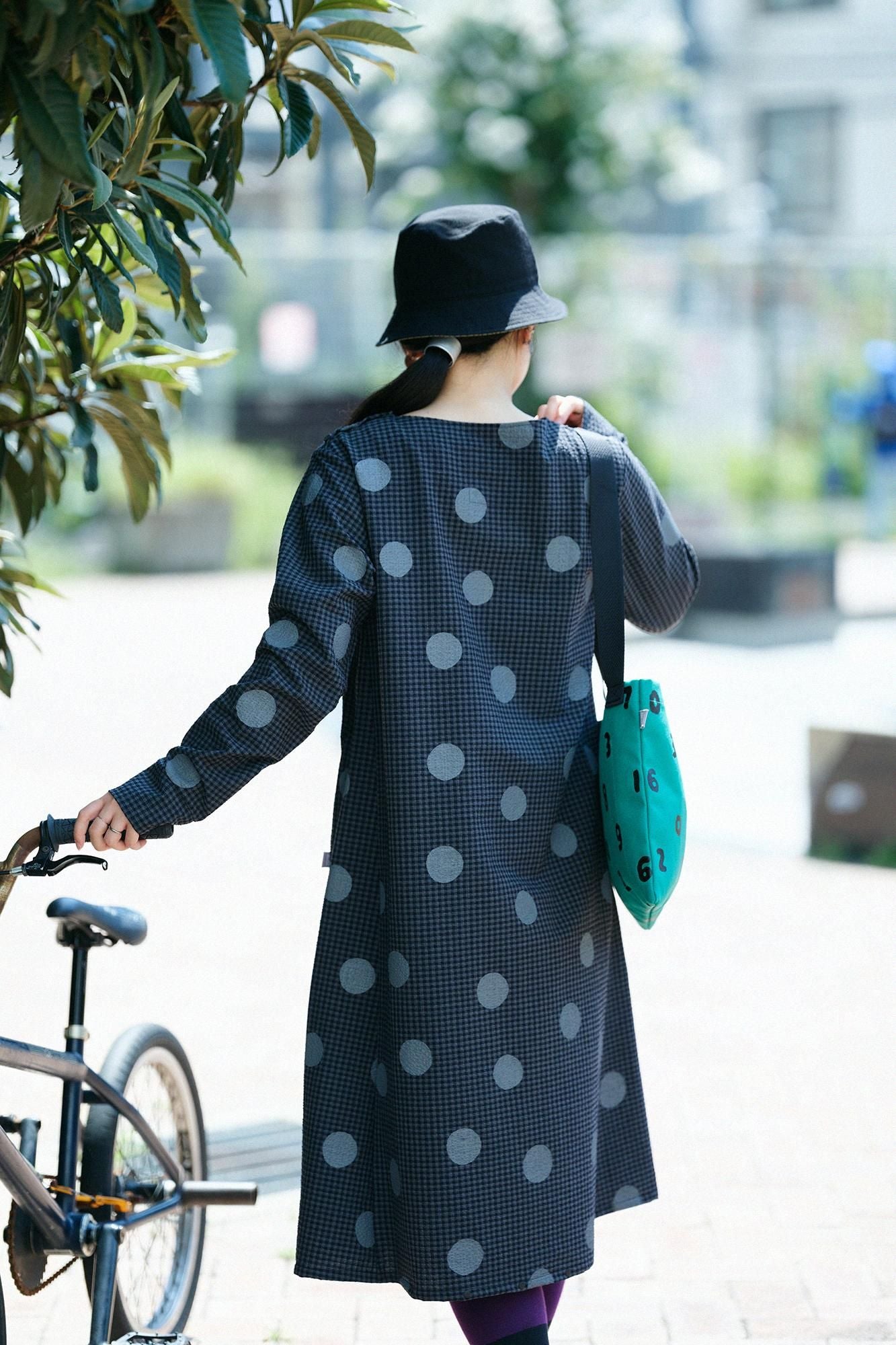 Wool Sucker BIKE One-piece Dress / Polka Dots Mara Gray Black Check