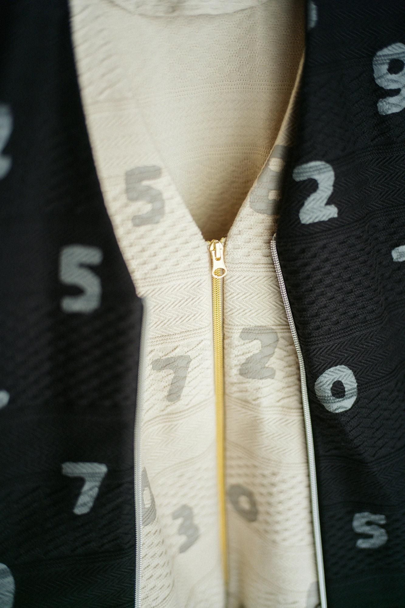 Veste BIKE col V sans col tricot Jaquart/SO-SU-U gris-blanc