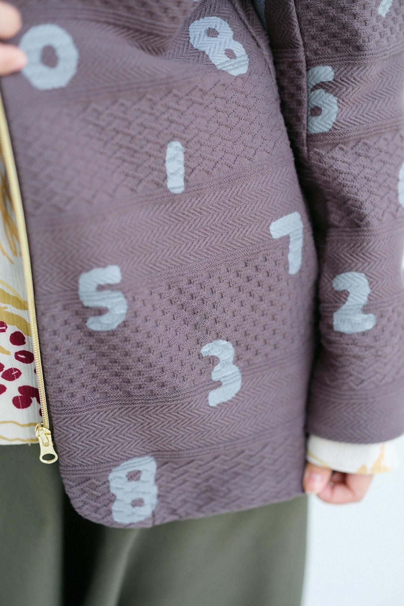 緹花針織V領BIKE夾克/ SO-SU-U十數黄枯茶色