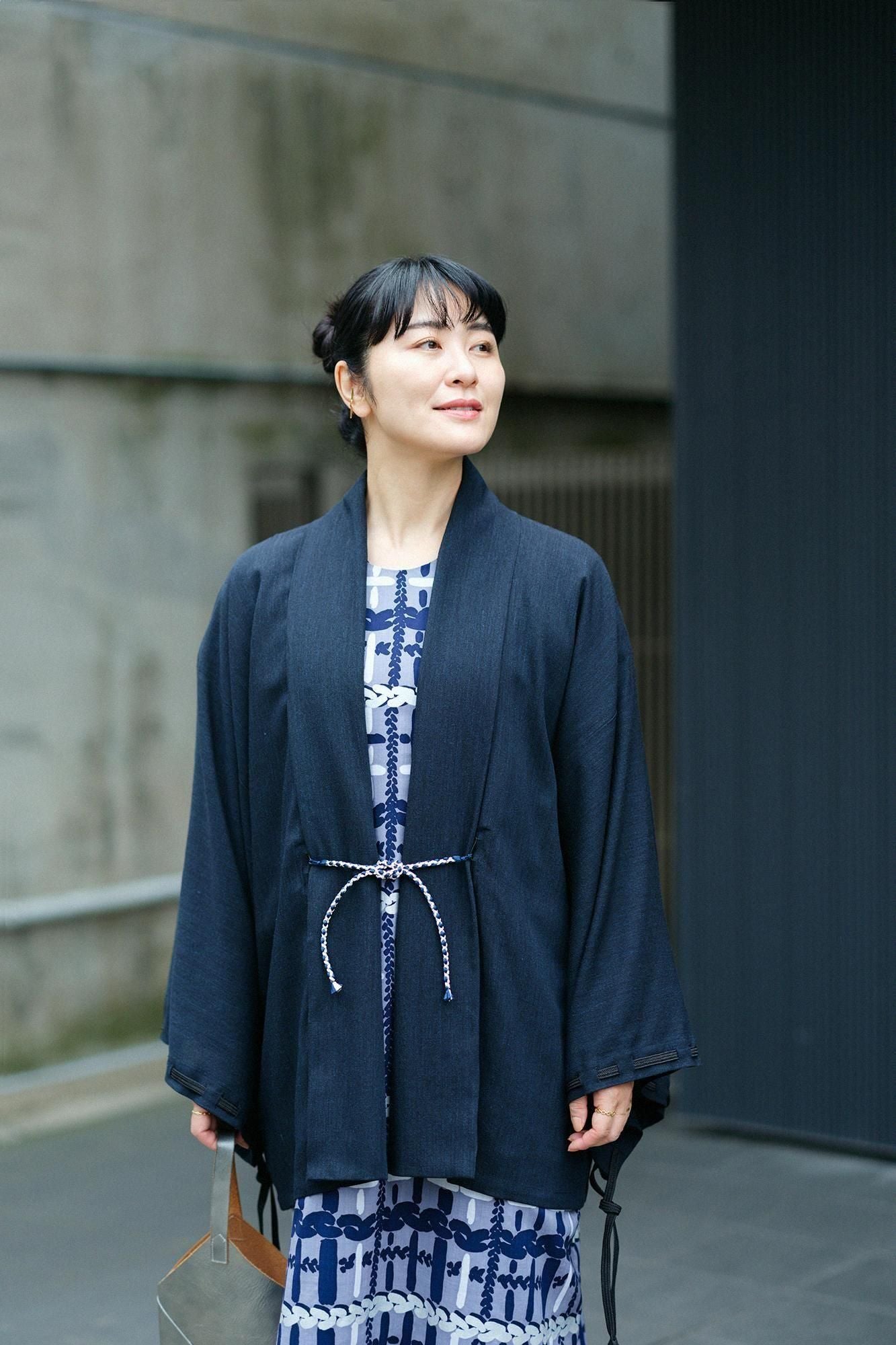 毛麻混(けあさこん) 宮中袖(きゅうちゅうそで) 短衣(たんい) 単(ひとえ)/留紺(とめこん)