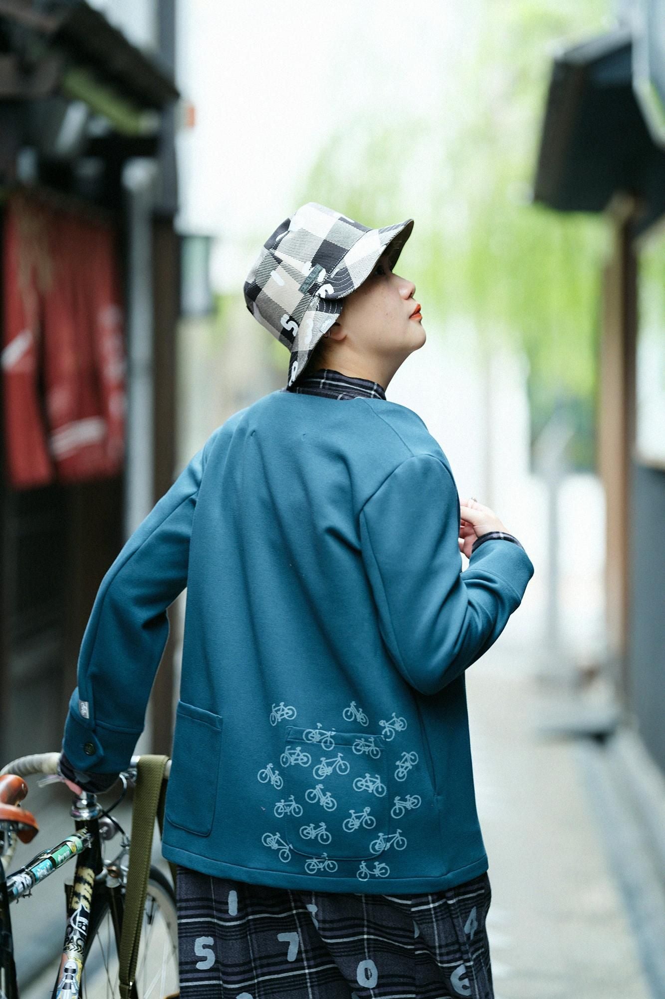 Cardboard Knit Collarless V-neck BIKE Jacket / Bottle Green