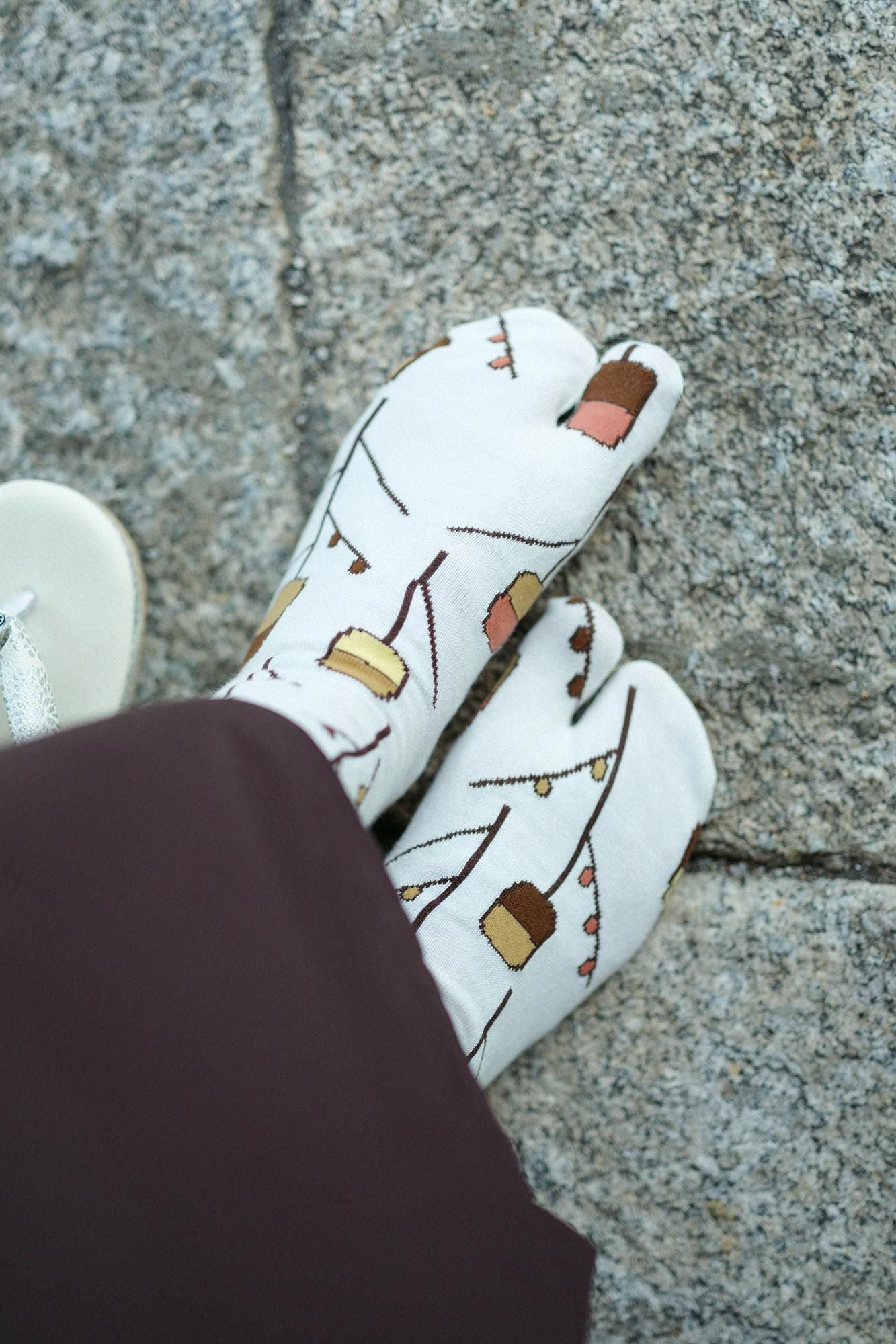 Tabi Socks (Mid-calf)/Childlike【Men・Women】