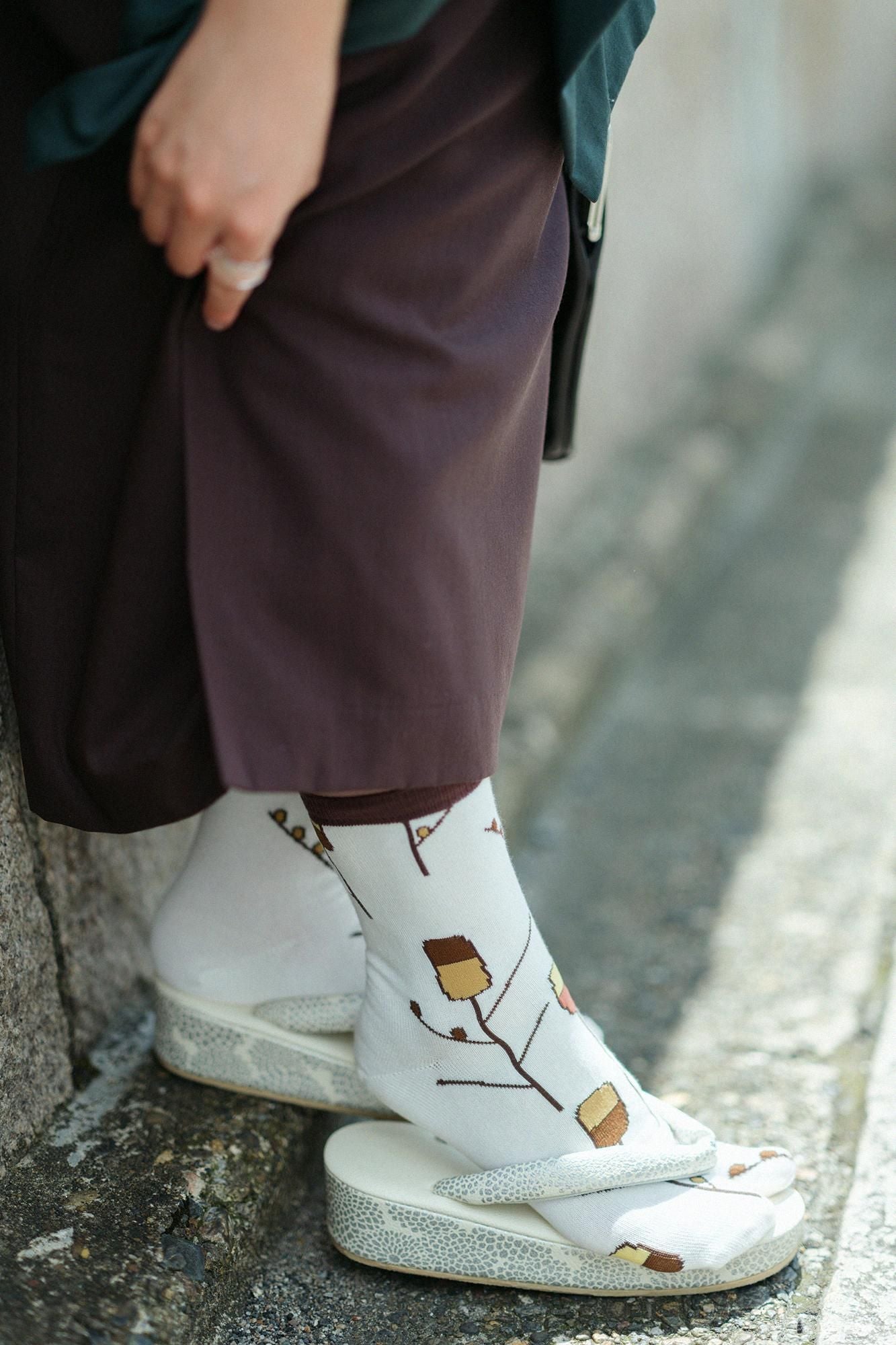 Tabi Socks (Mid-calf)/Childlike【Men・Women】