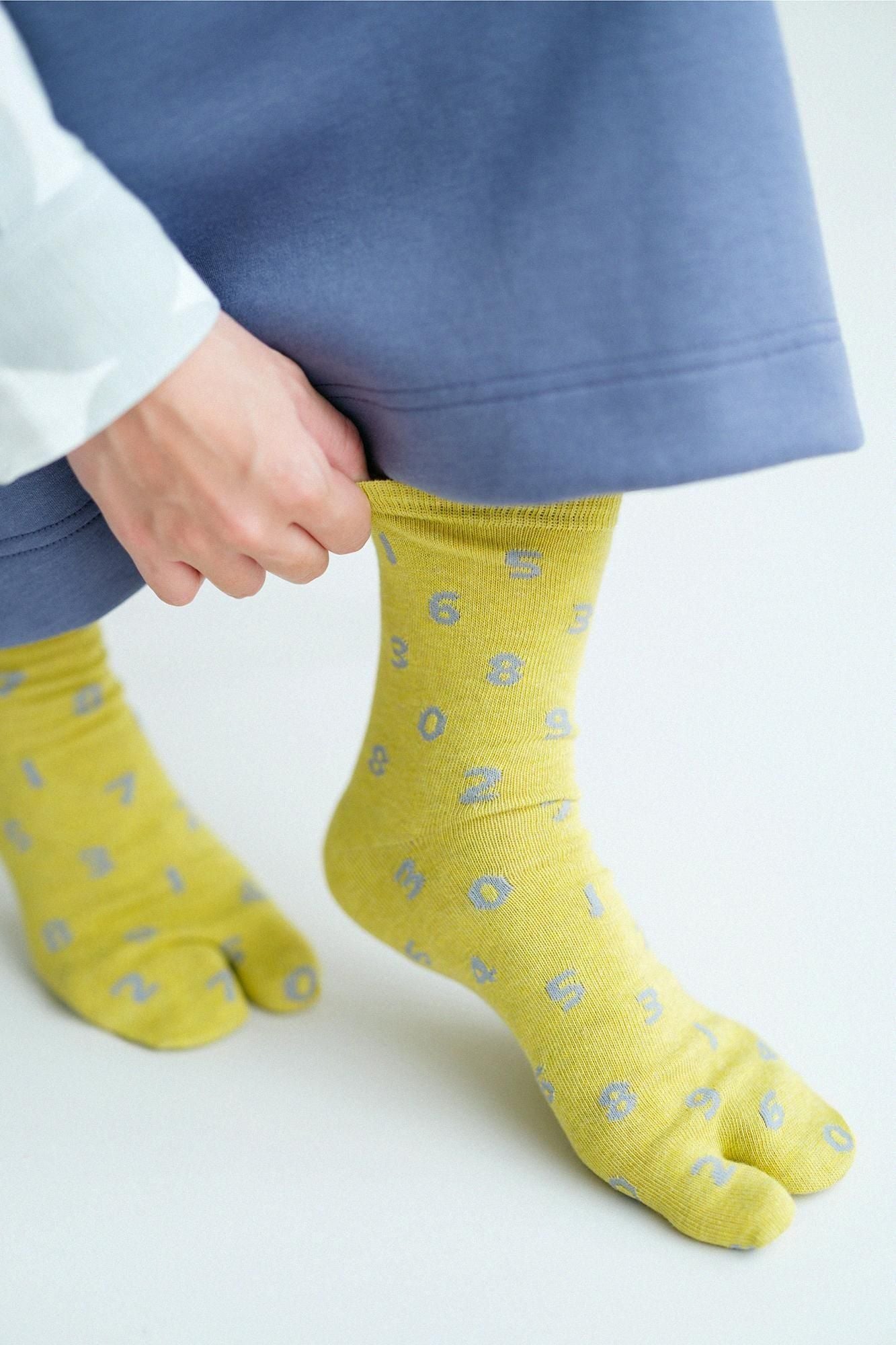 【net Limited 40%OFF】Eco Tabi Socks (Mid-calf)/SO-SU-U Greenish Yellow【Women】