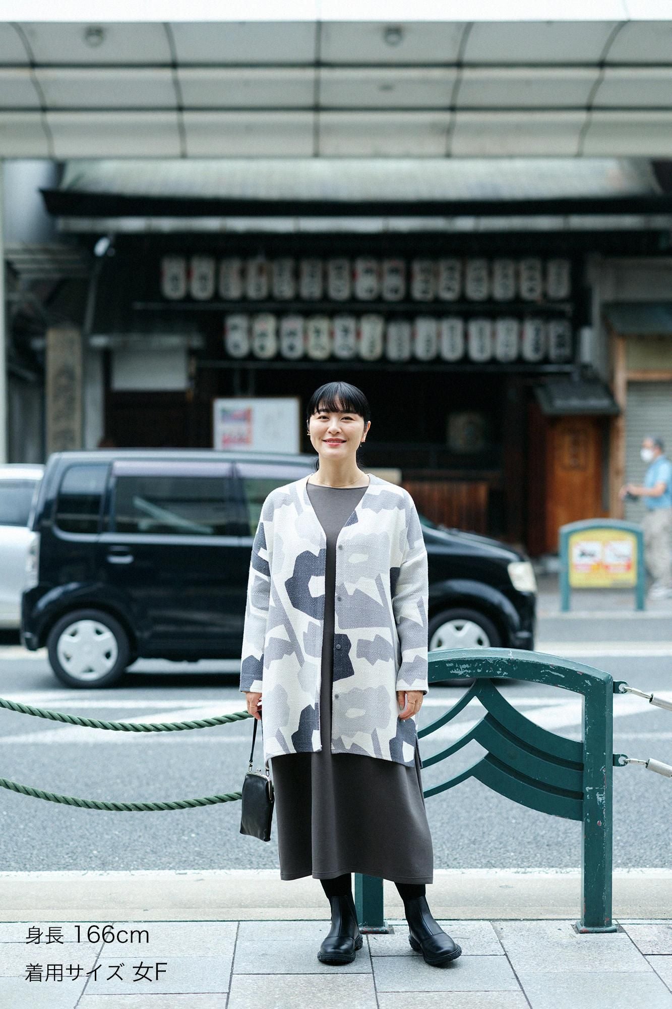 棉麻紡 菱紋樣(菱形用)灯長版上衣大衣/笑容