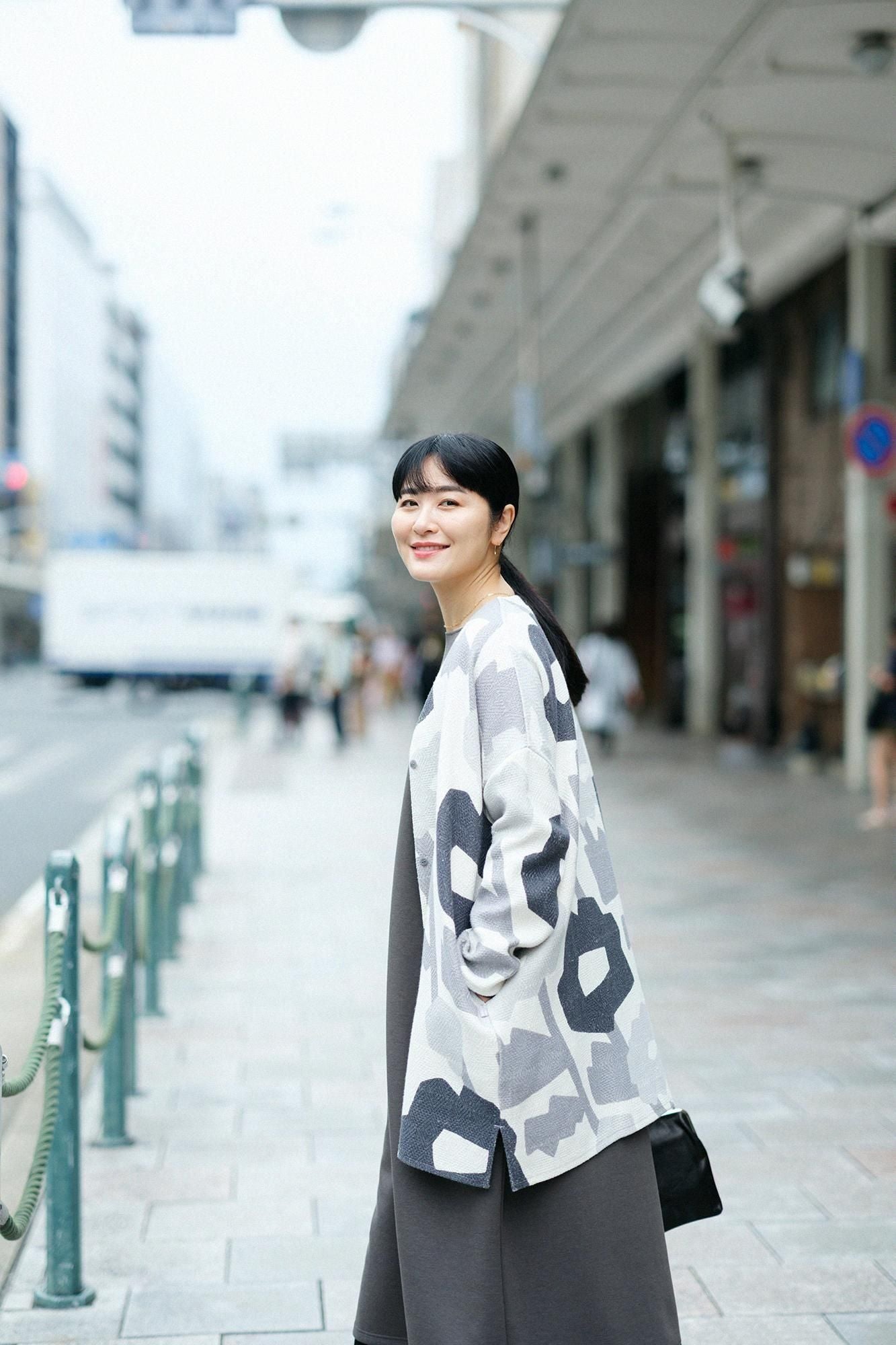 棉麻紡 菱紋樣(菱形用)灯長版上衣大衣/笑容