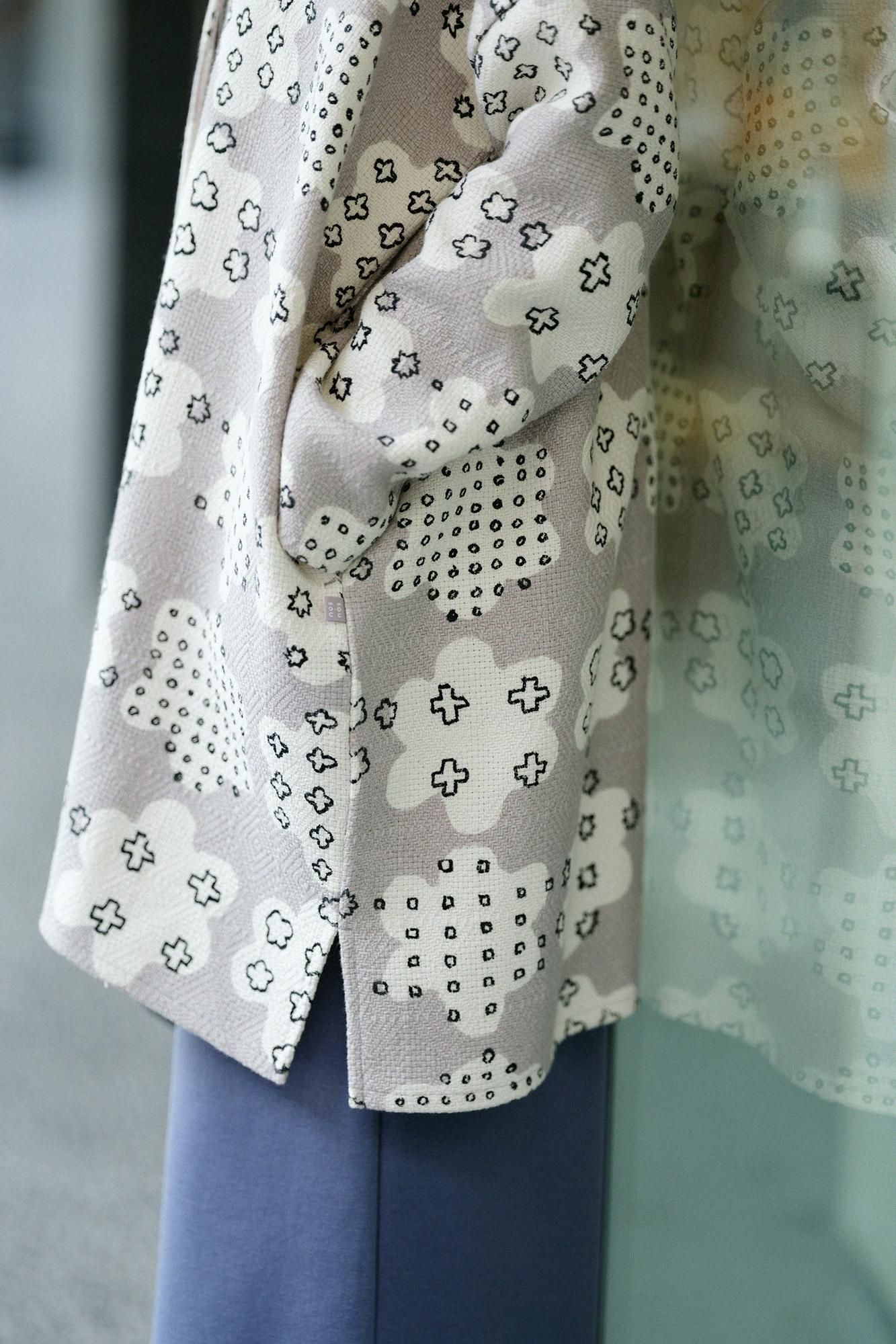 Manteau tunique léger en coton et lin à motif diamant/grêle de fleurs