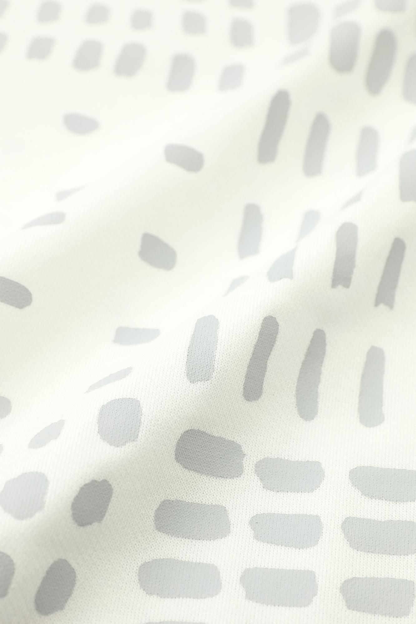 鑲嵌針織 立領輕型外套 超長版/敷石 白色