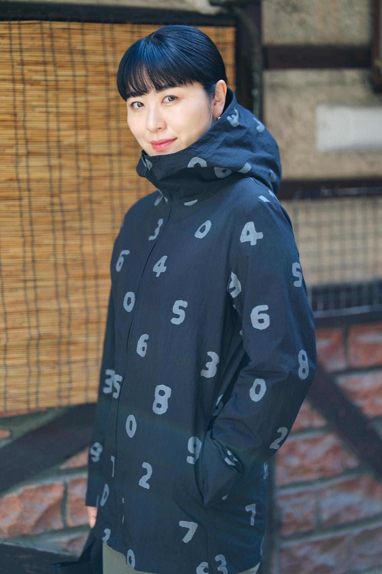 SHELTECH(R)天氣布 連帽外套/SO-SU-U十數 黑色