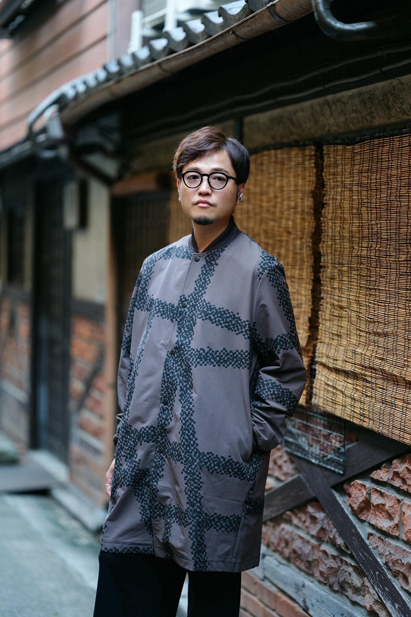 Stretch Peach Skin Fabric Blouson/Tied-up Soot bamboo color