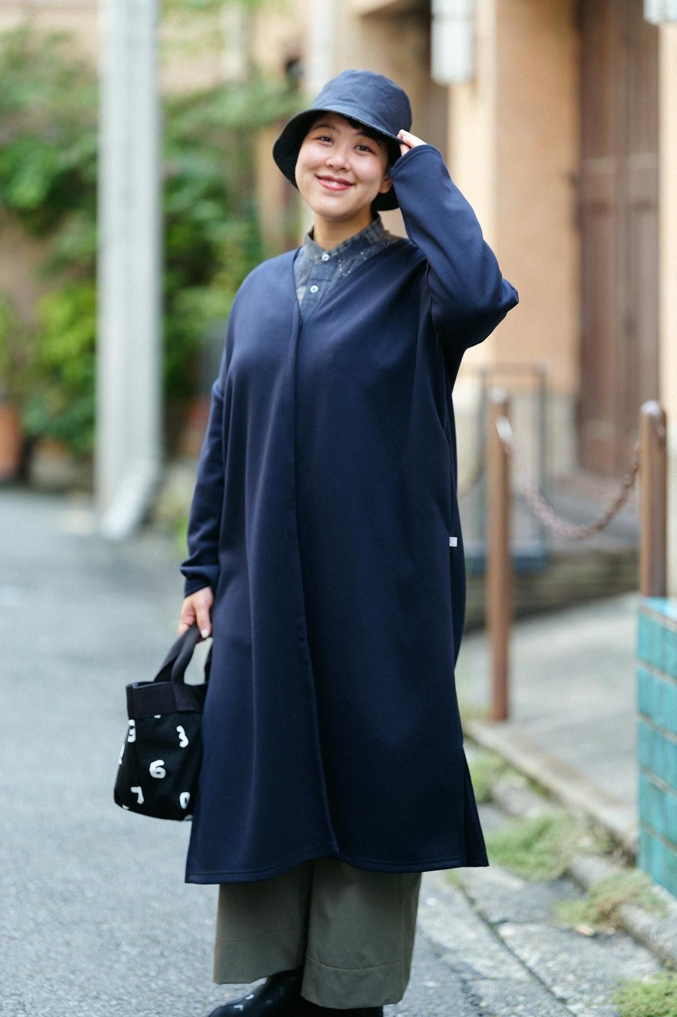 瓦楞針織 V領 輕型外套/深藍